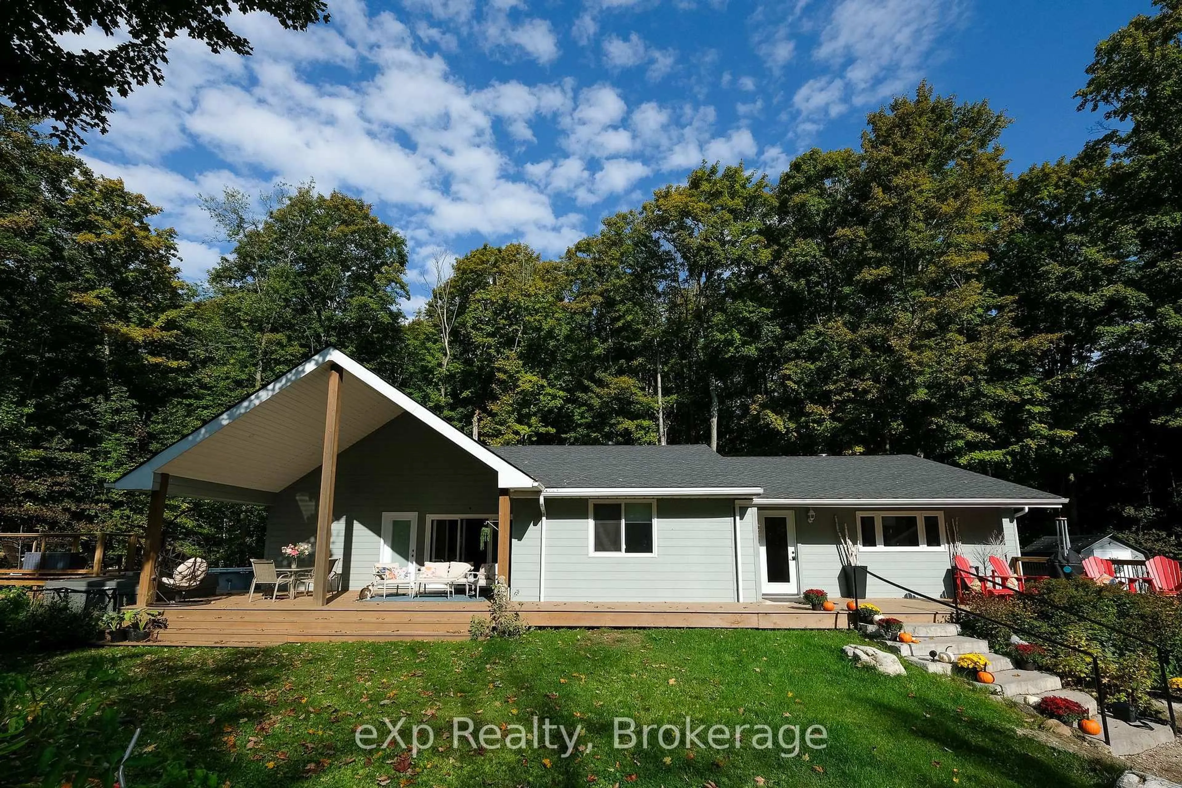 Home with vinyl exterior material, unknown for 442625 Concession Road 21, Georgian Bluffs Ontario N0H 2T0