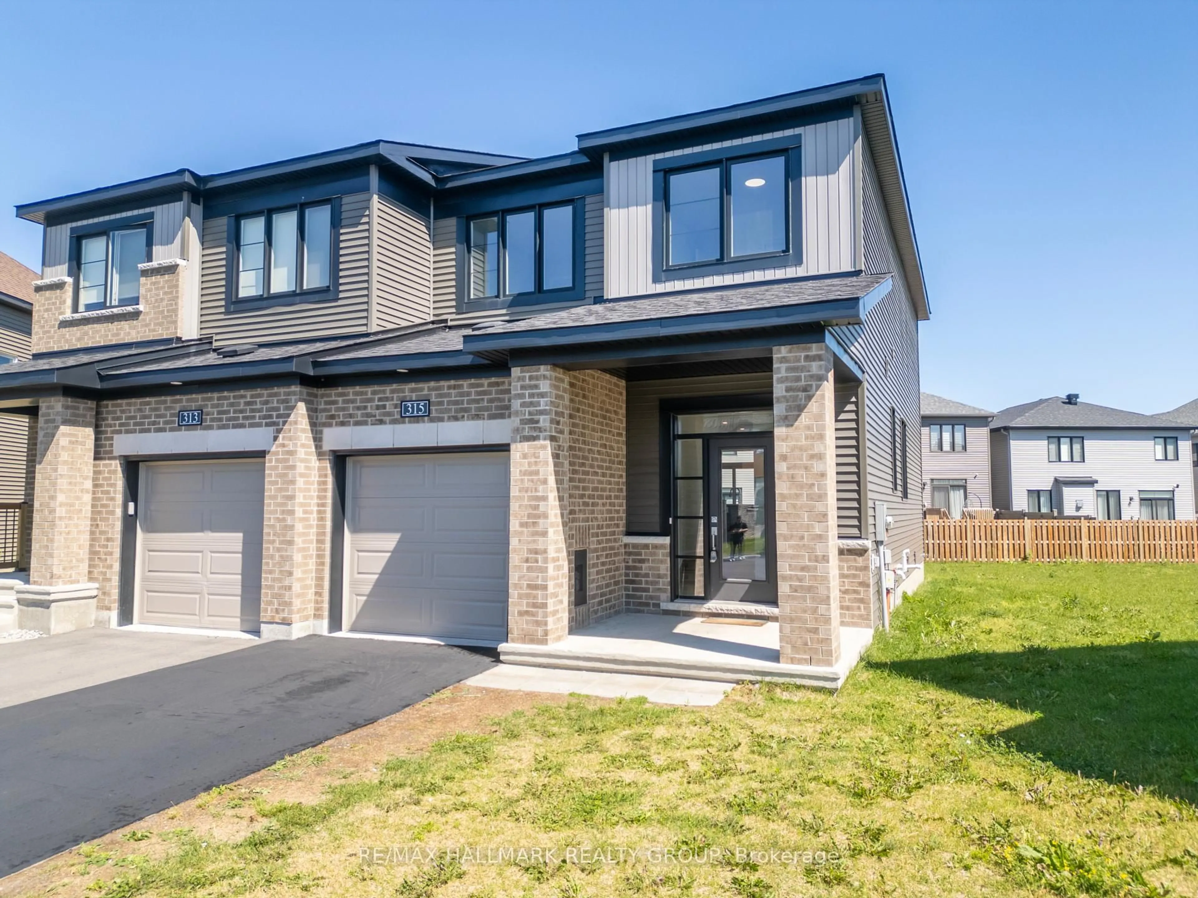Home with brick exterior material, street for 315 Blossom Pass Terr, Ottawa Ontario K4A 5P1