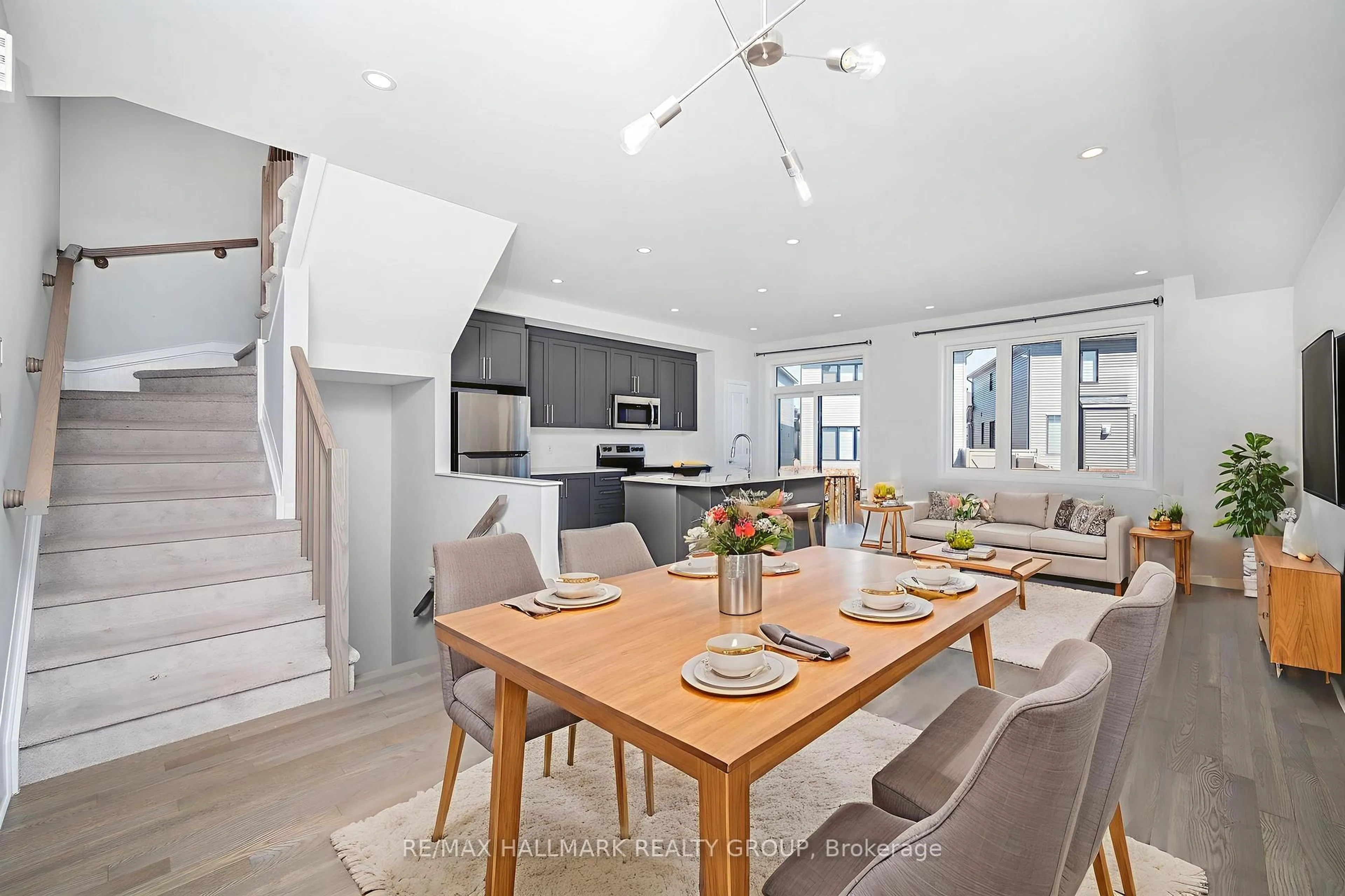 Open concept kitchen, unknown for 315 Blossom Pass Terr, Ottawa Ontario K4A 5P1