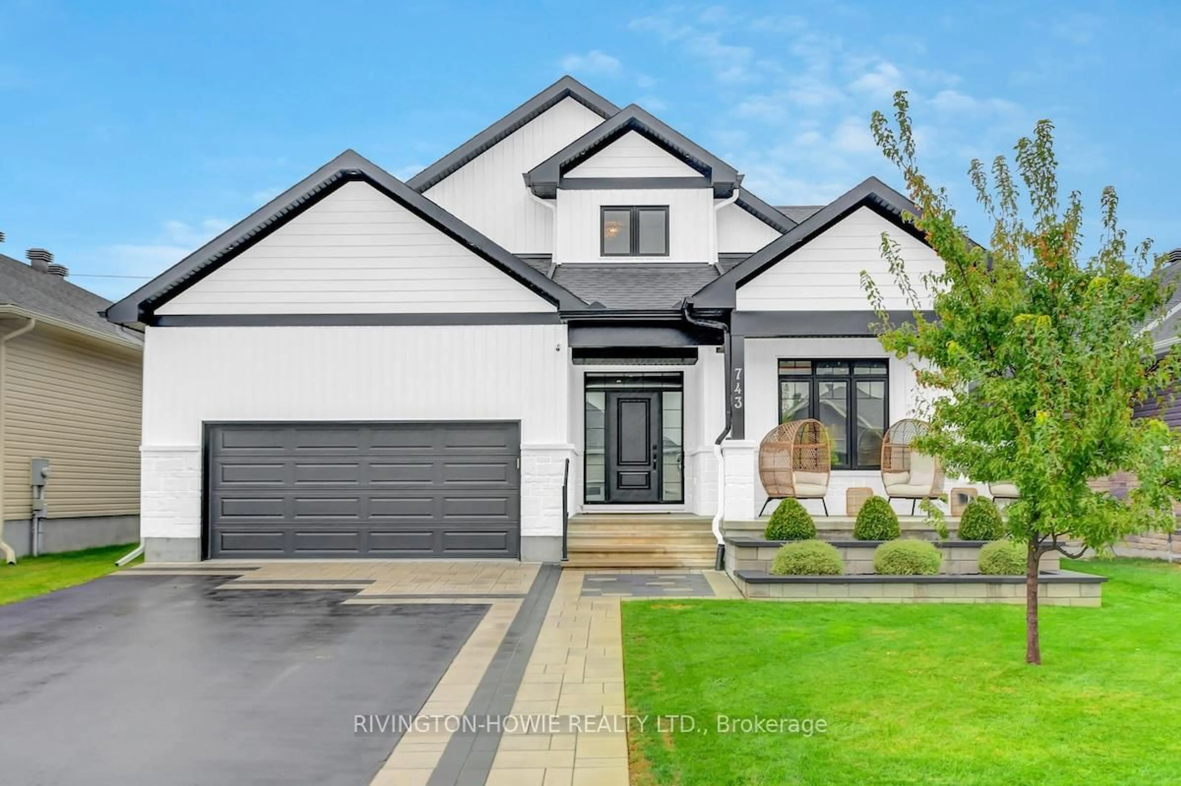 Home with brick exterior material, street for 743 Meadowridge Circ, Carp Ontario K0A 1L0