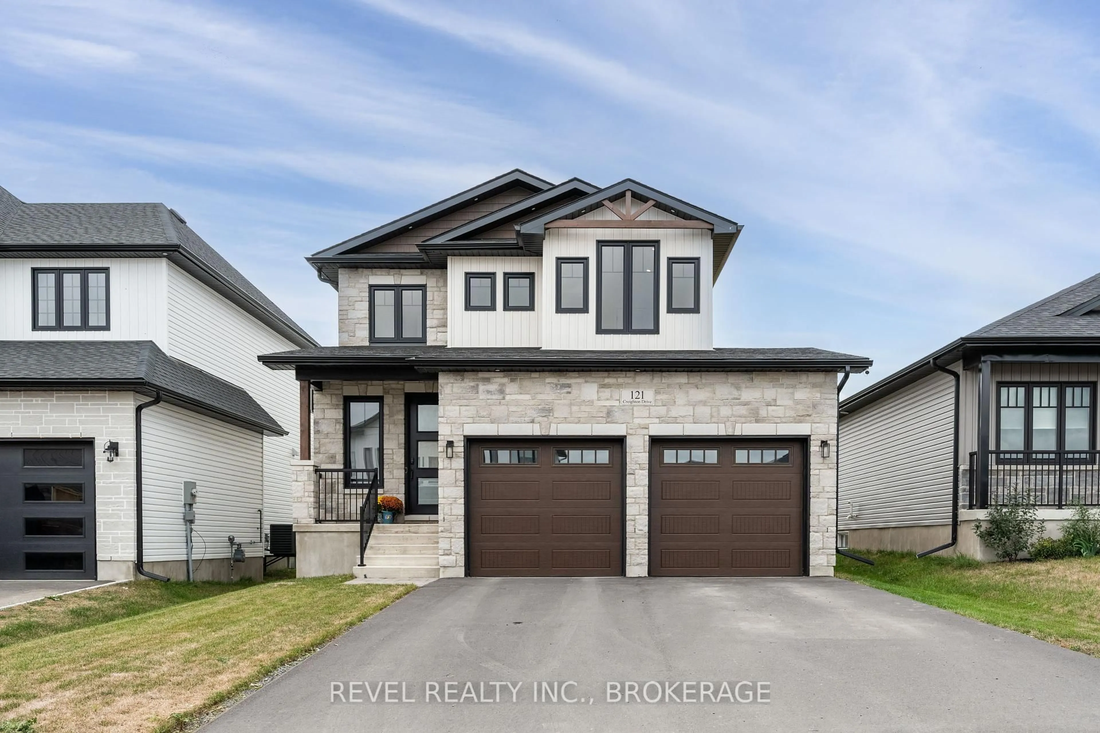 Unknown for 121 Creighton Dr, Bissett Creek Ontario K0H 2H0