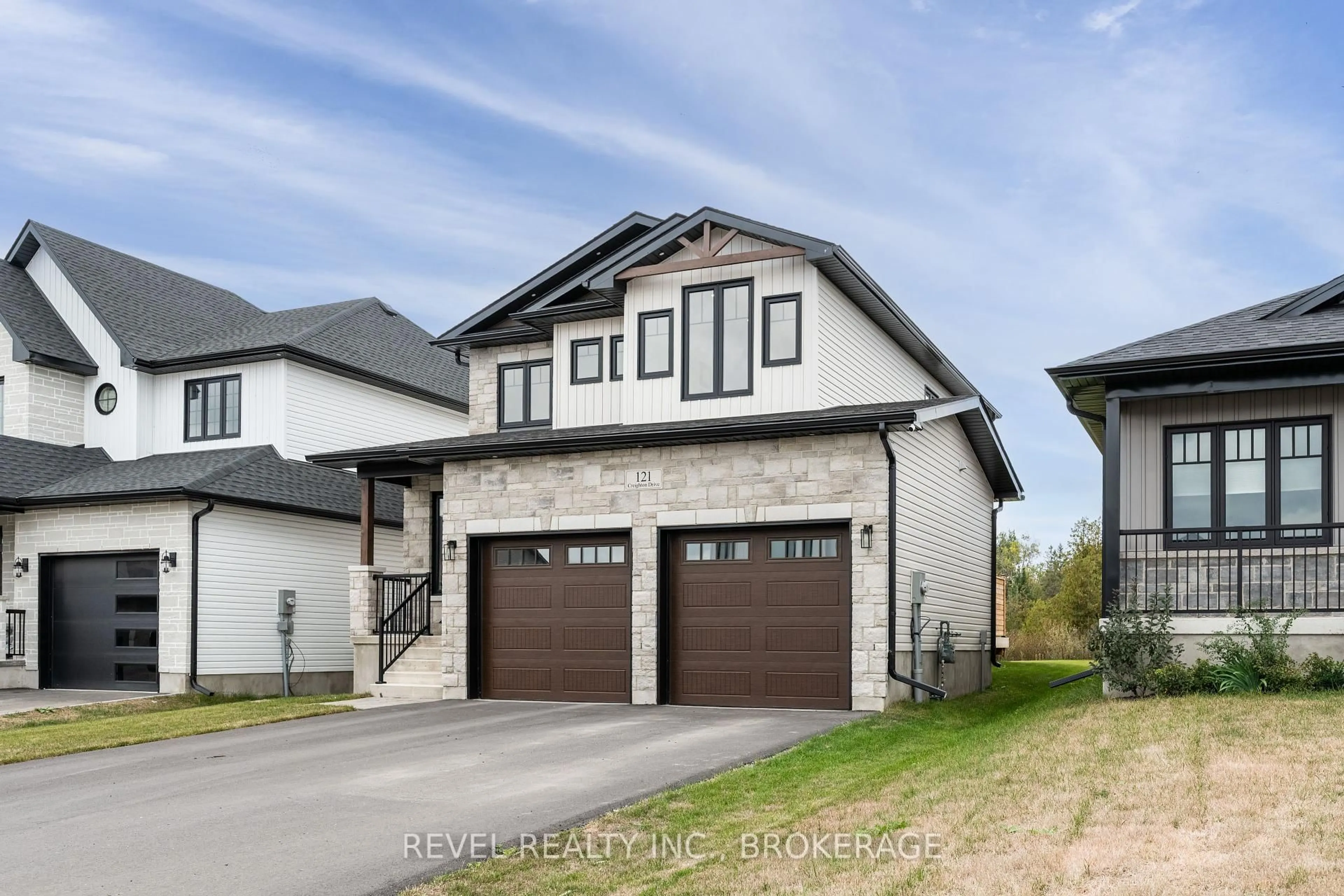 Unknown for 121 Creighton Dr, Bissett Creek Ontario K0H 2H0