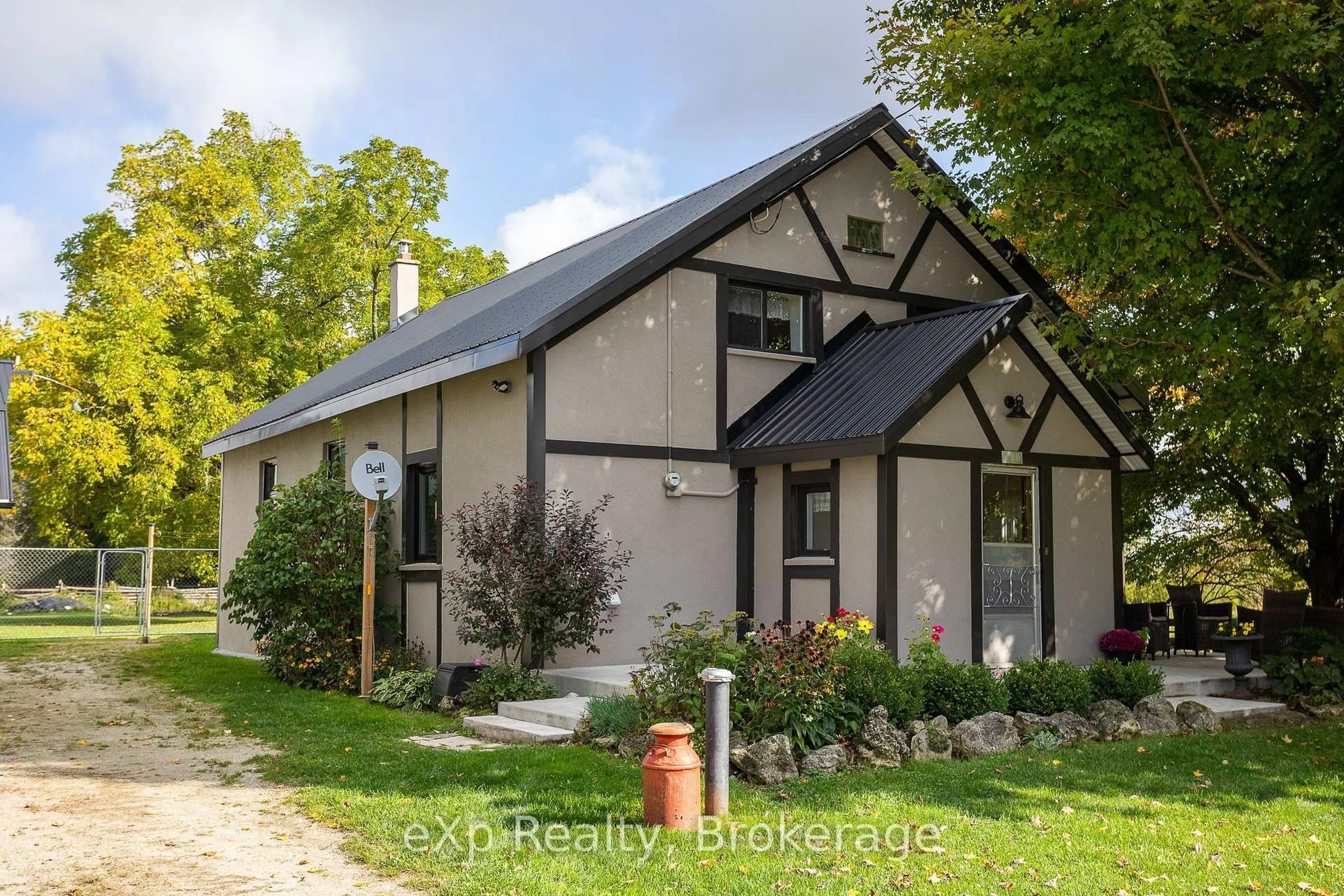 Home with brick exterior material, street for 780 Concession 2, Arran-Elderslie Ontario N0H 1L0
