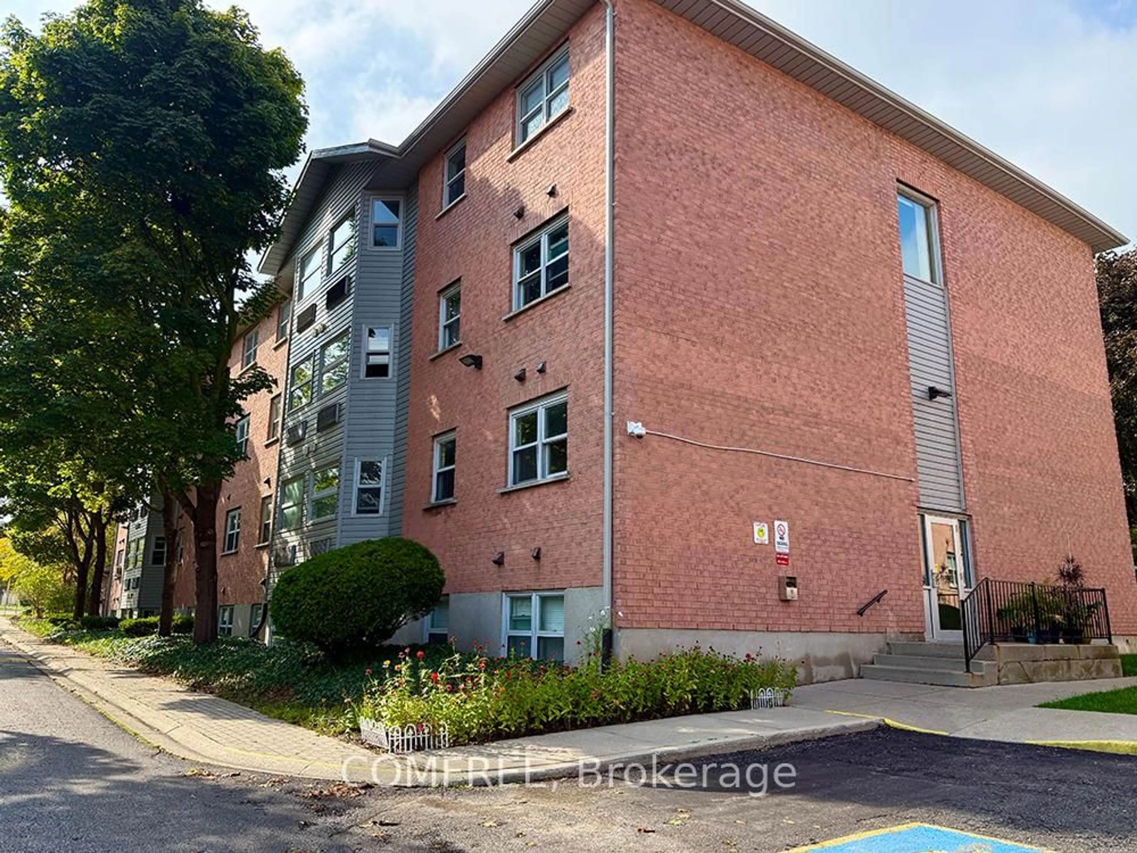 Unknown for 60 Hiawatha Rd #28, Woodstock Ontario N4T 1P3