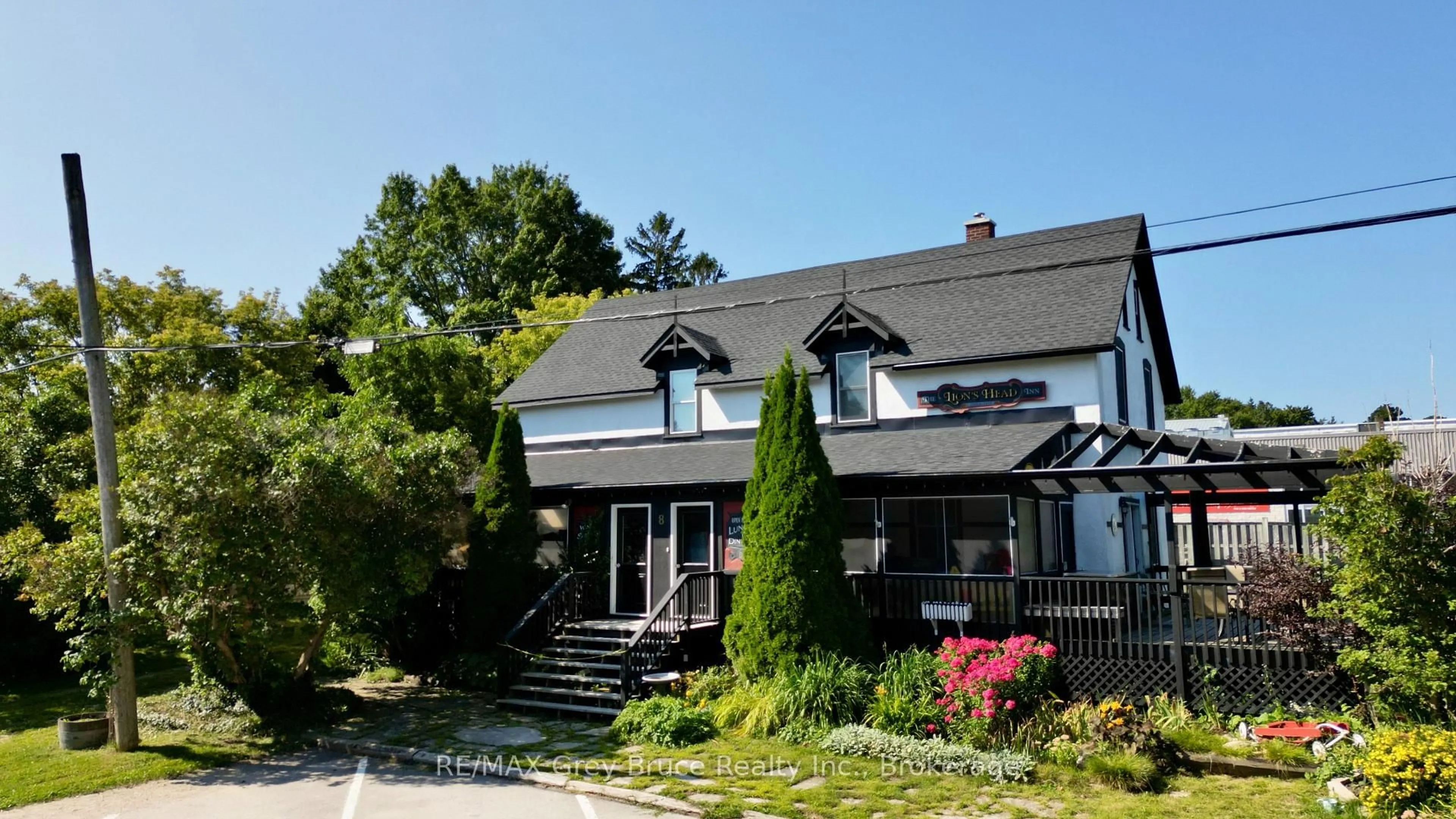 Patio, street for 8 Helen St, Northern Bruce Peninsula Ontario N0H 1W0