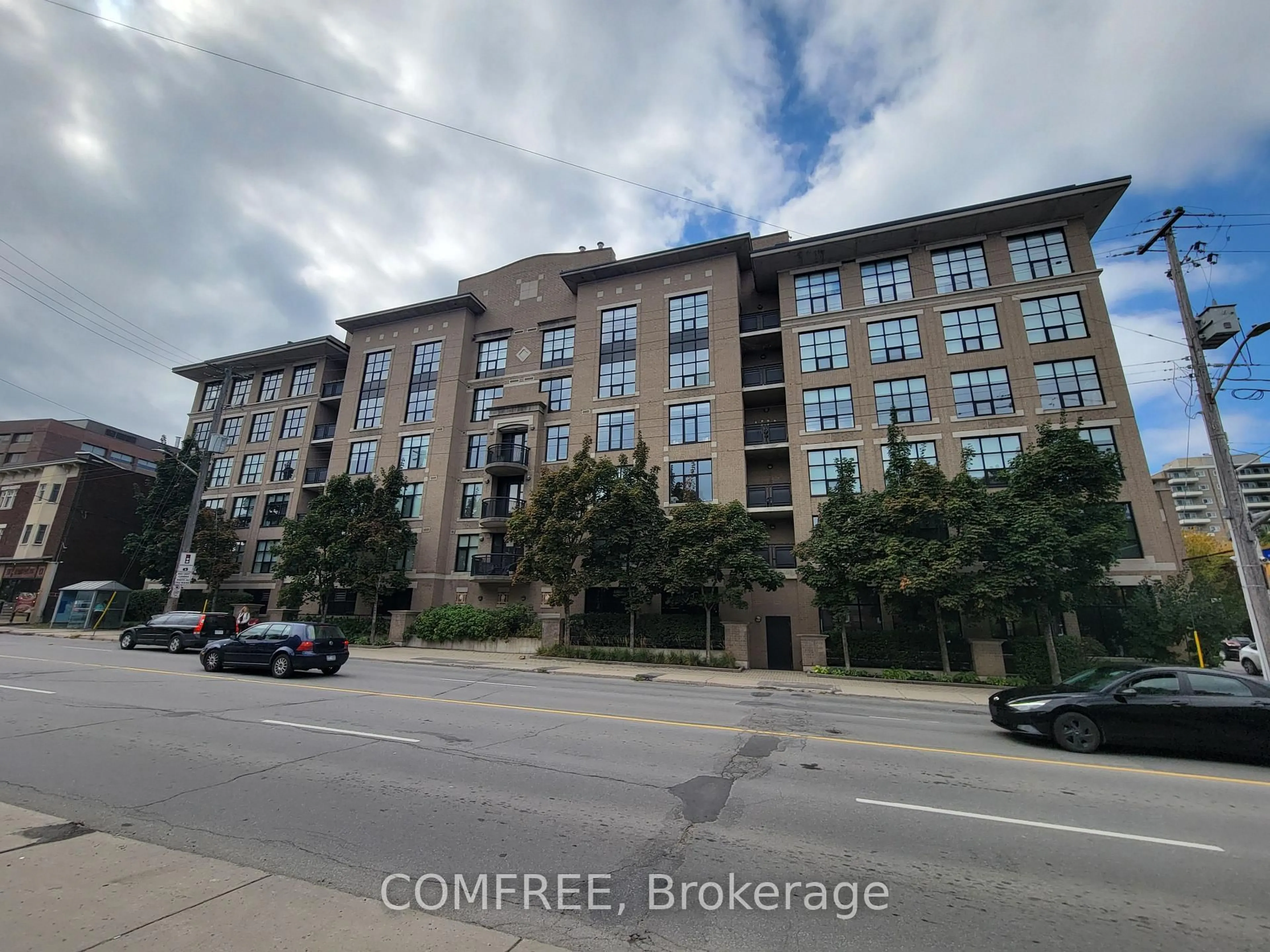Unknown for 290 Powell Ave #302, Ottawa Ontario K1S 5T4