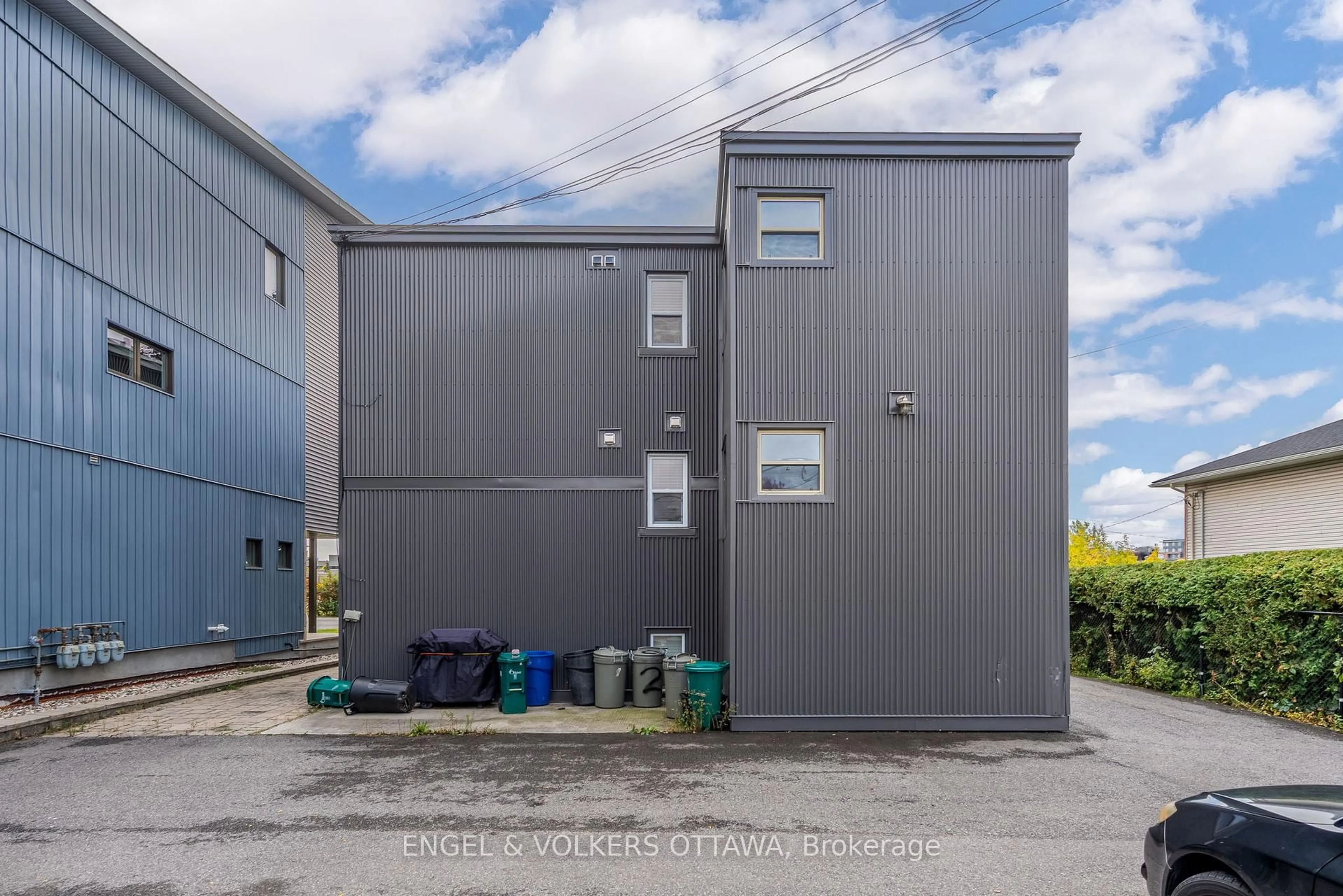 Unknown for 17 Wright St, Ottawa Ontario K1K 2C8