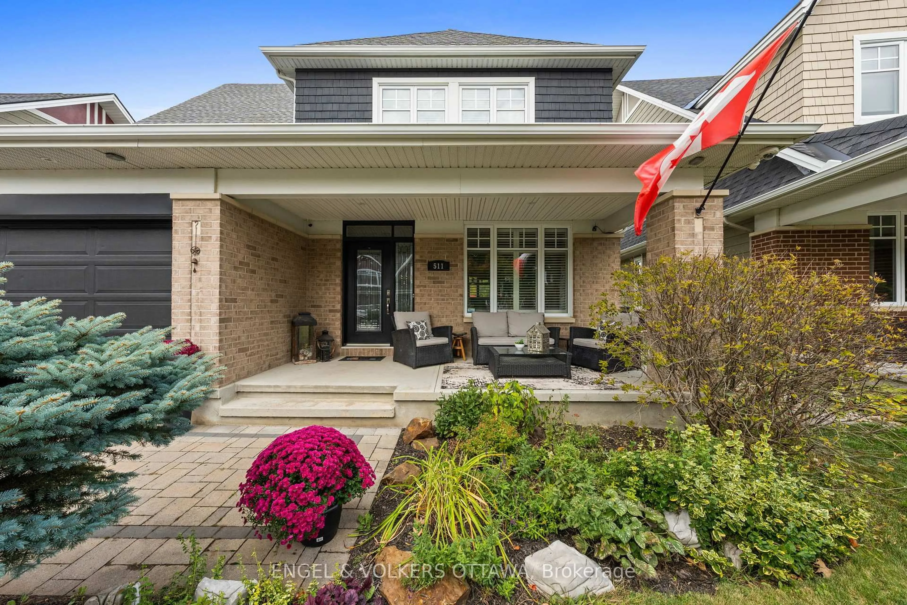 Home with brick exterior material, street for 511 Erinwoods Circ, Ottawa Ontario K2J 5M5