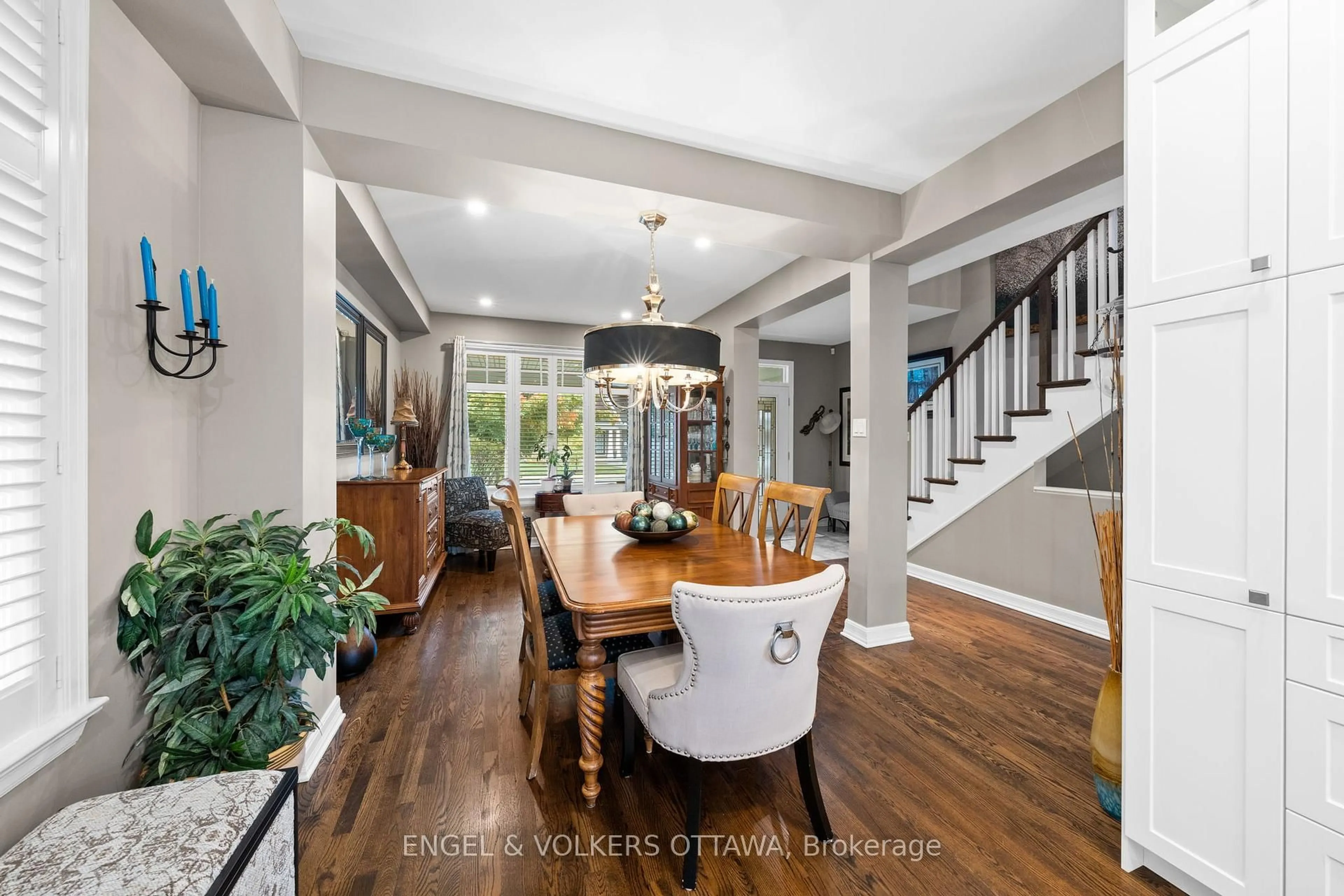 Open concept kitchen, unknown for 511 Erinwoods Circ, Ottawa Ontario K2J 5M5