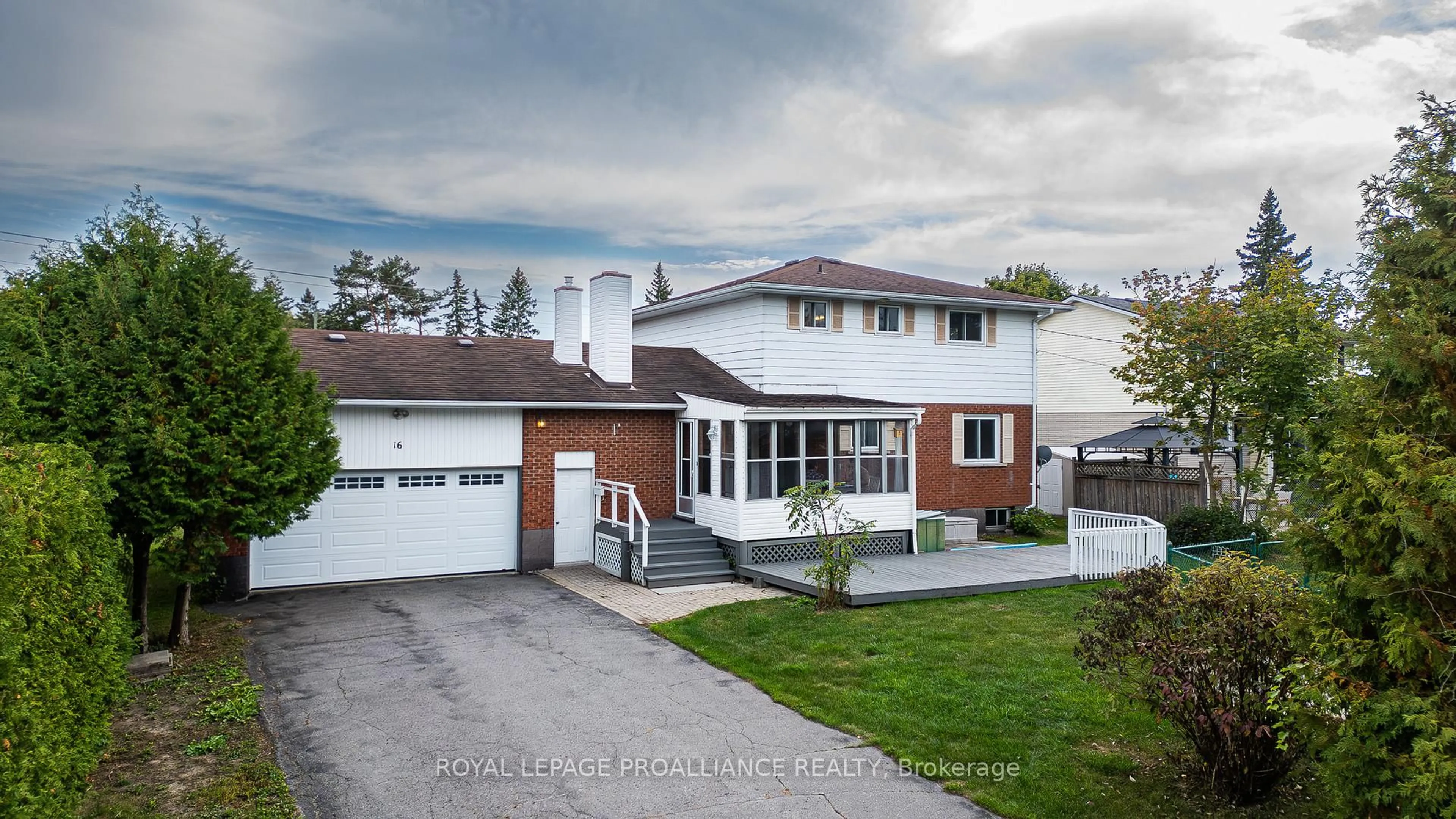 Unknown for 16 Country Club Dr, Quinte West Ontario K8R 1A1