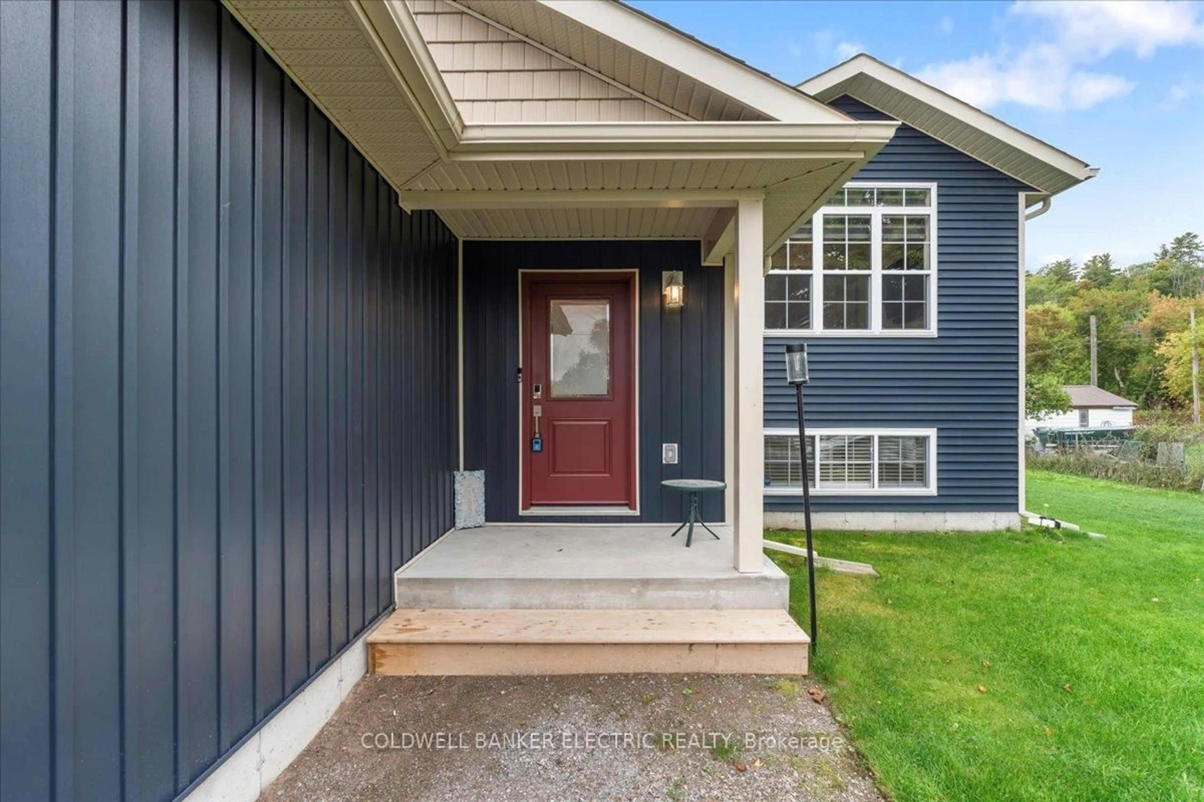 Home with vinyl exterior material, street for 706 Percy Boom Rd, Trent Hills Ontario K0L 1L0