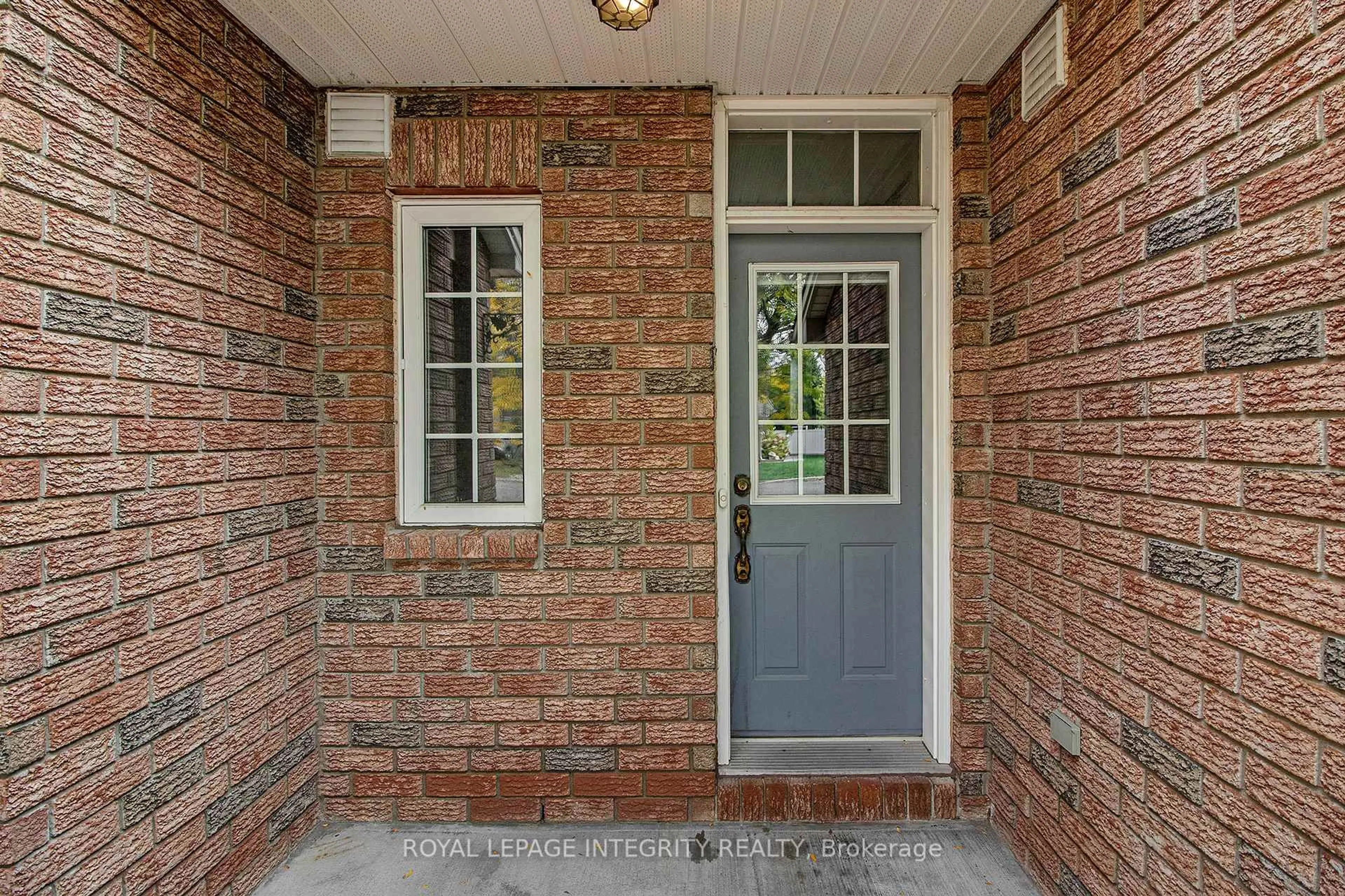 Home with brick exterior material, street for 2080 Melette Cres, Ottawa Ontario K4A 4X2