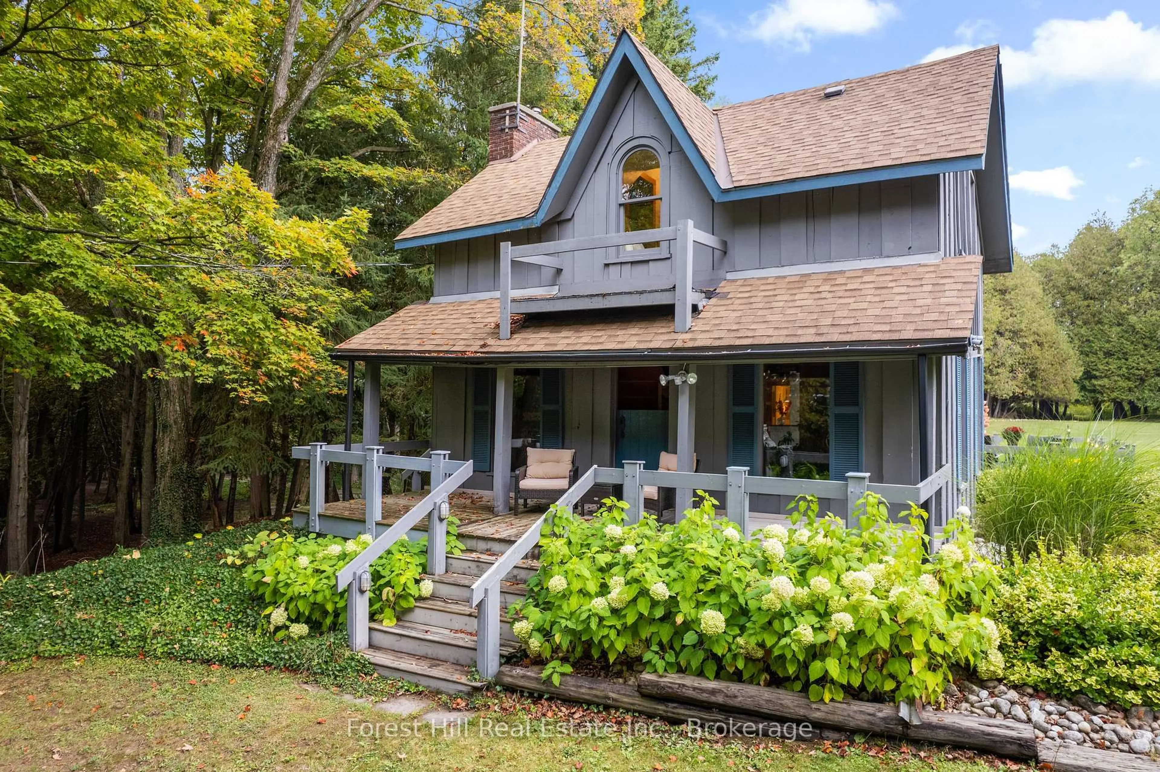 Home with vinyl exterior material, unknown for 403288 Grey Road 4, West Grey Ontario N0G 1R0