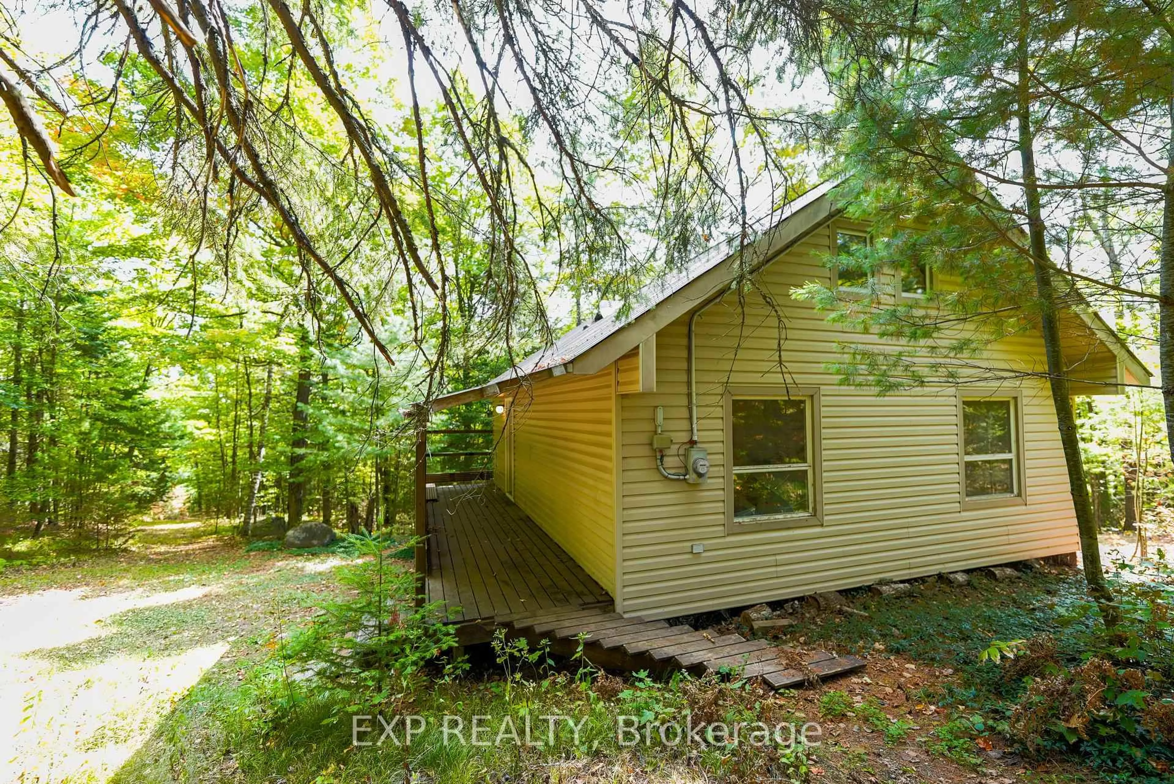 Unknown for 10282 County Road 503, Highlands East Ontario K0M 1R0