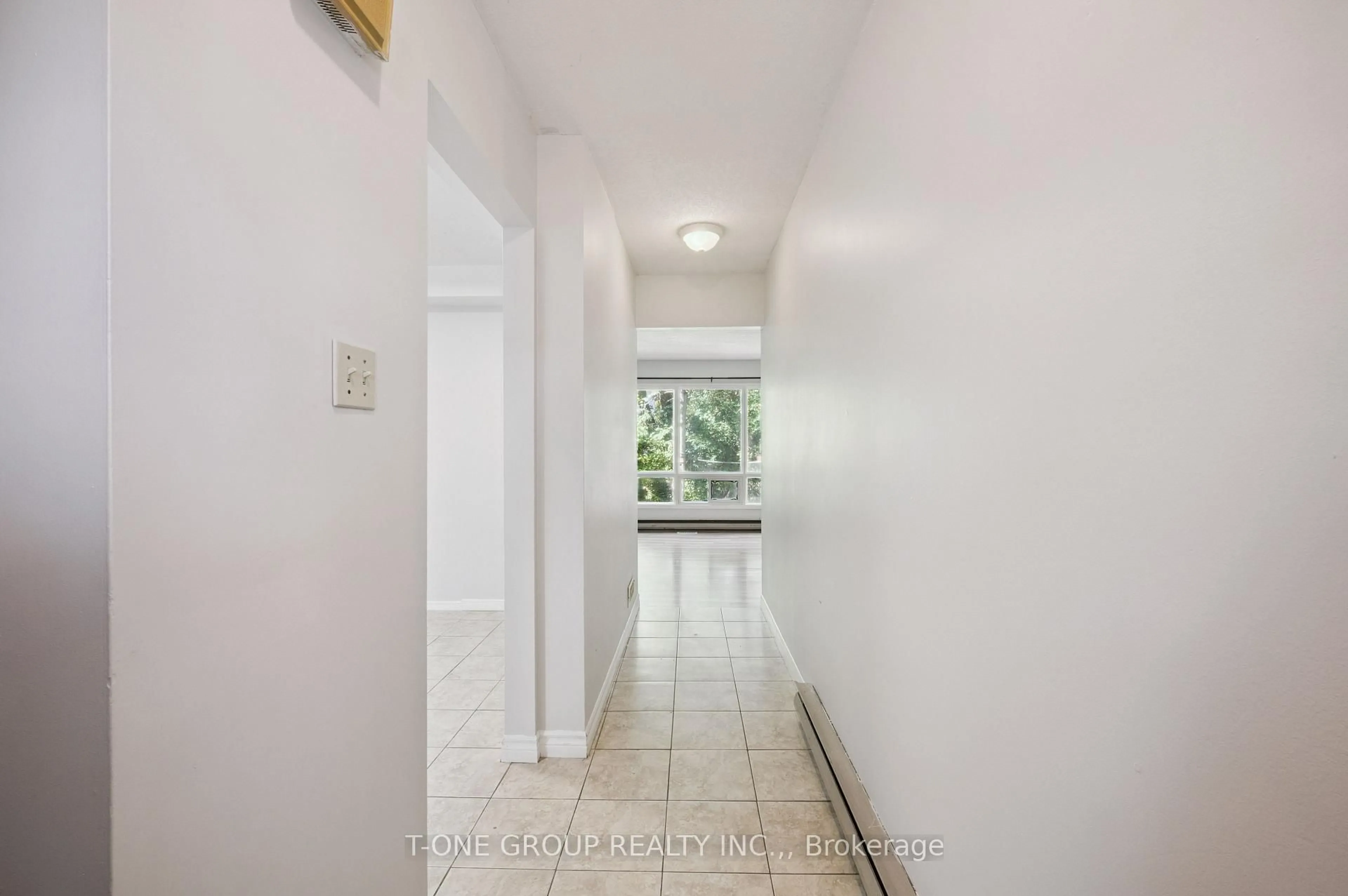 Unknown for 101 Churchill St, Waterloo Ontario N2L 2X1