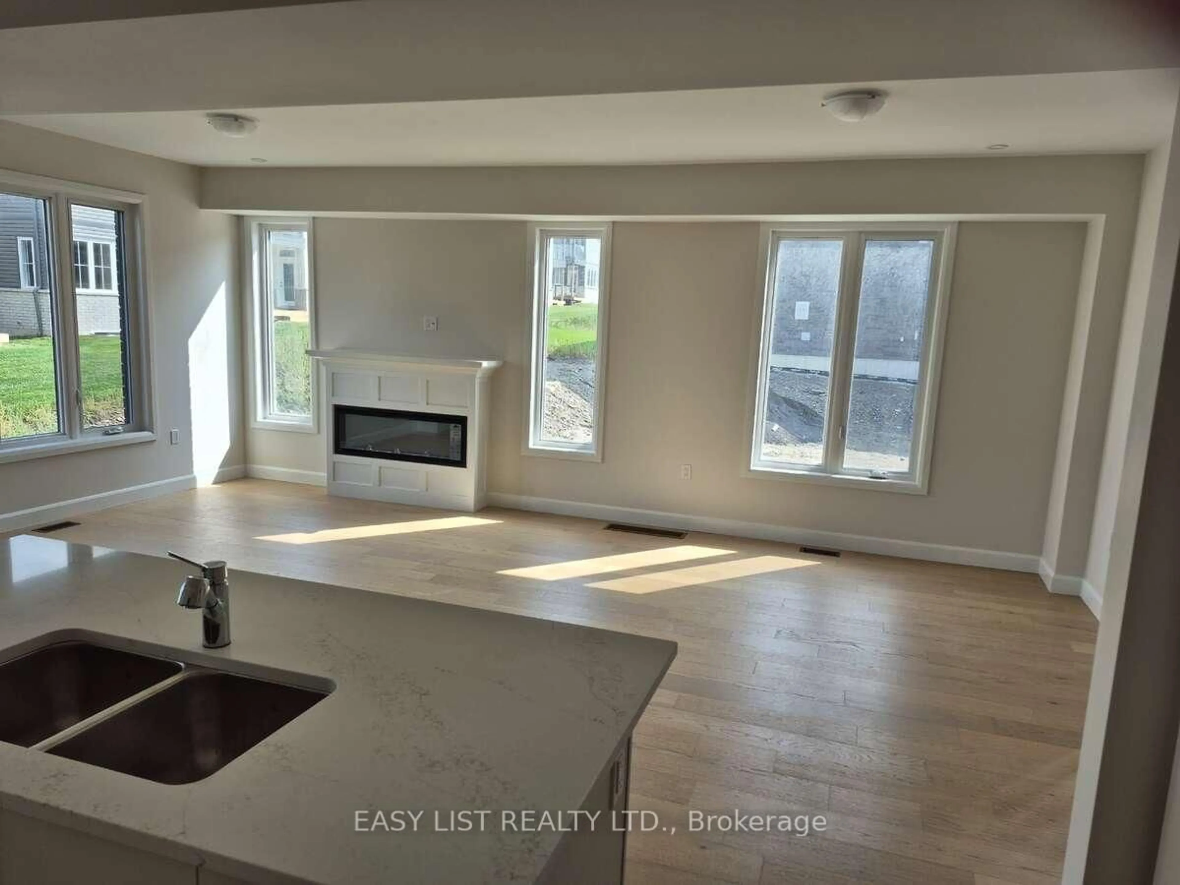 Open concept kitchen, unknown for 402 Sadler Way, Peterborough Ontario K9K 0H3