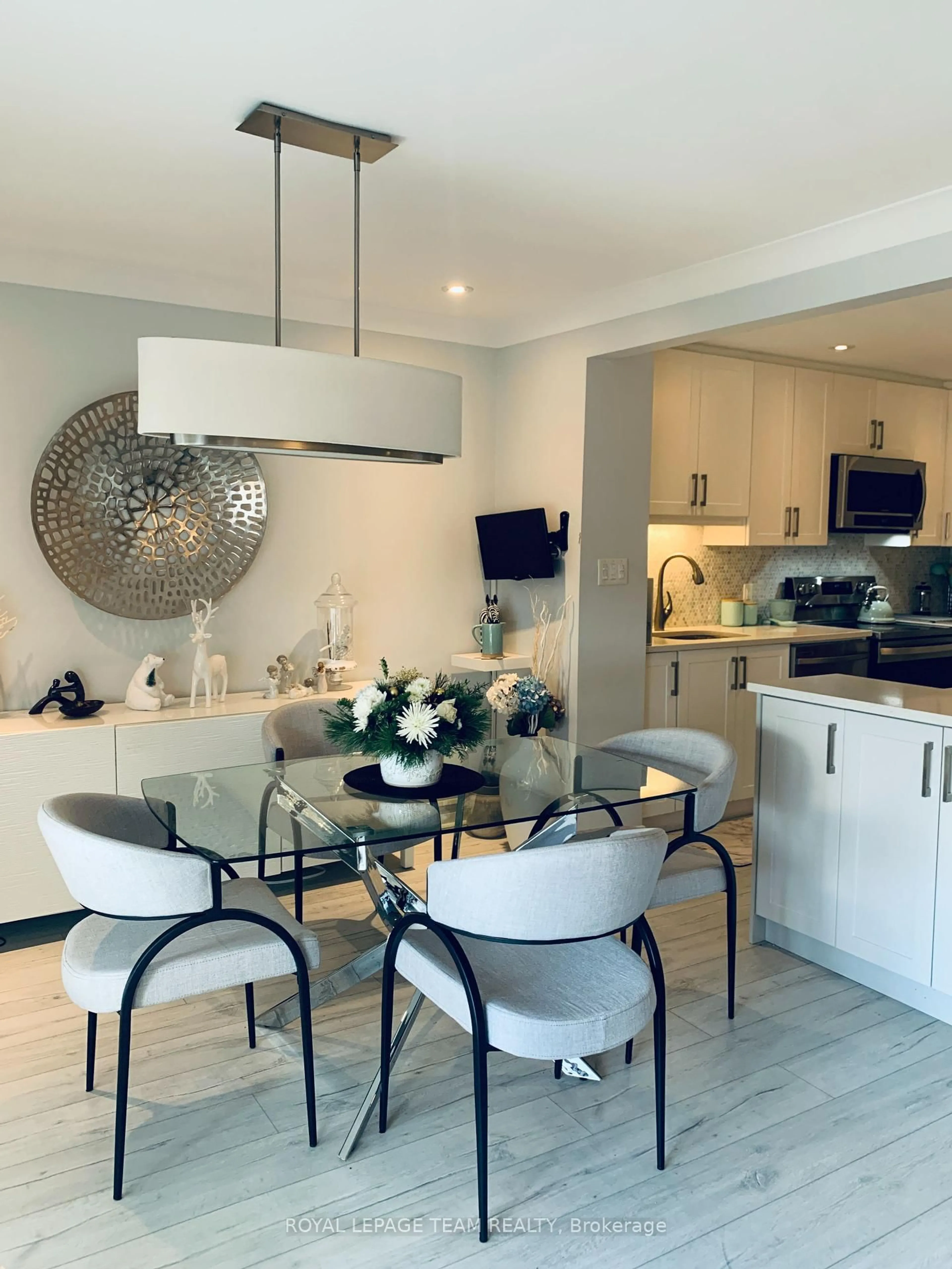 Contemporary kitchen, unknown for 1485 Baseline Rd #1004, Ottawa Ontario K2C 3L8