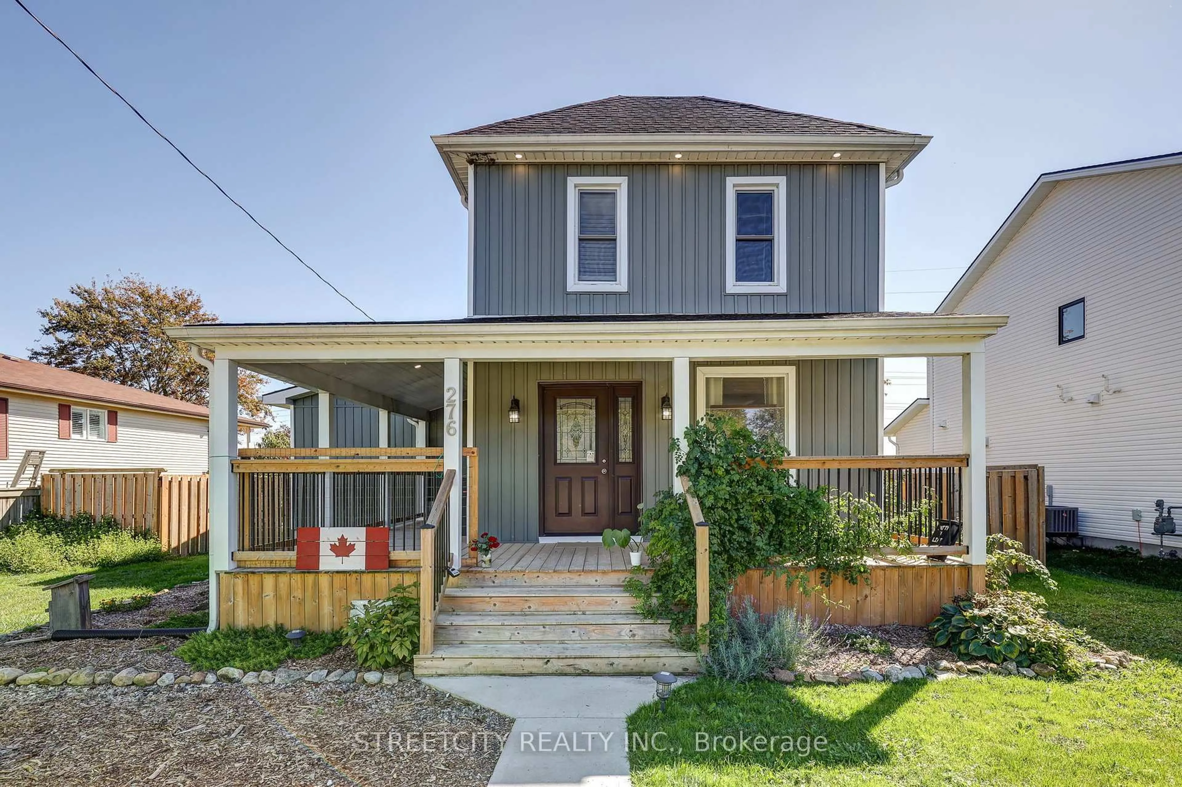 Home with vinyl exterior material, street for 276 Marsh Line, Dutton/Dunwich Ontario N0L 1J0