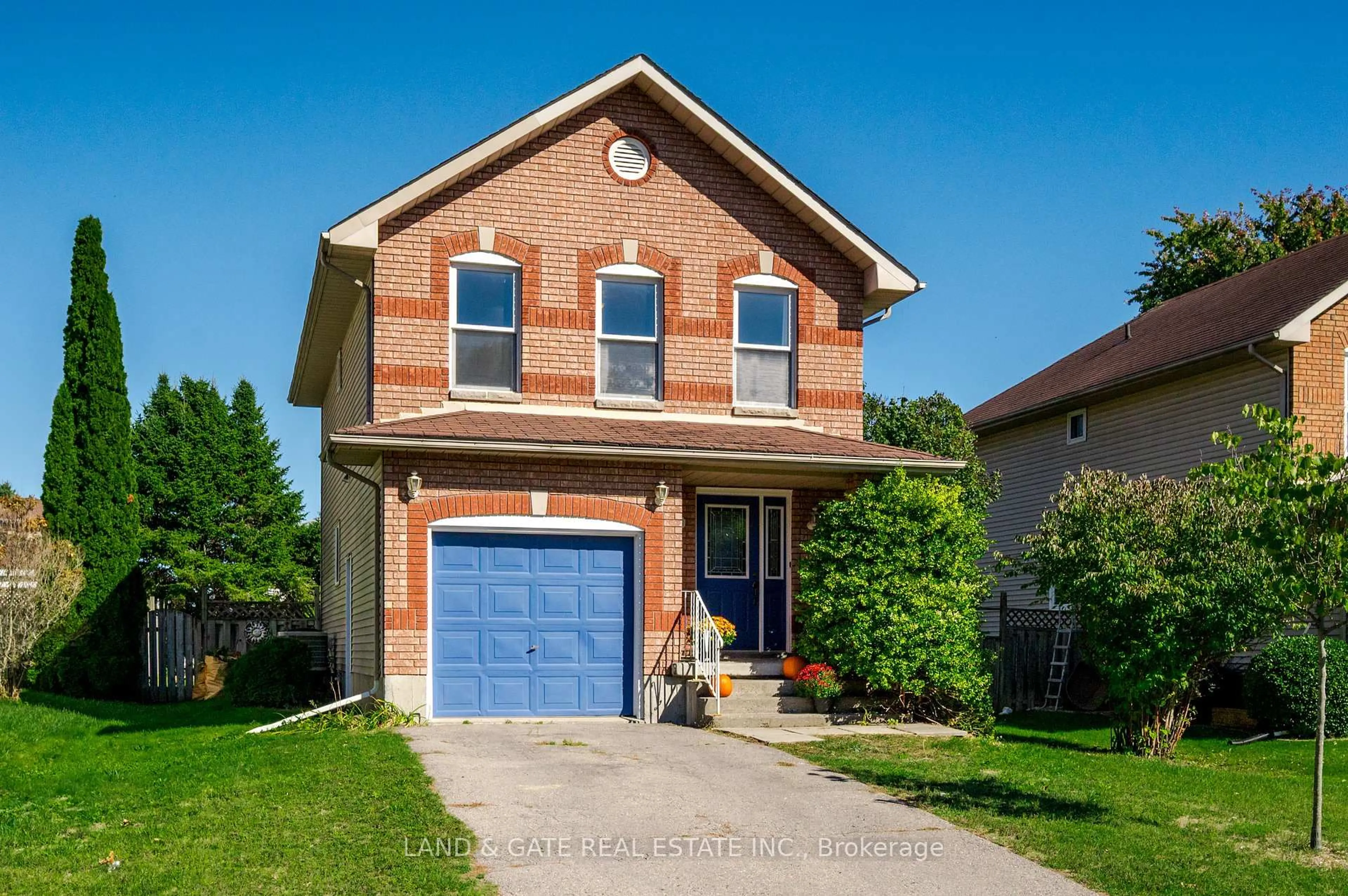 Home with brick exterior material, street for 912 Heenan St, Cobourg Ontario K9A 5G9