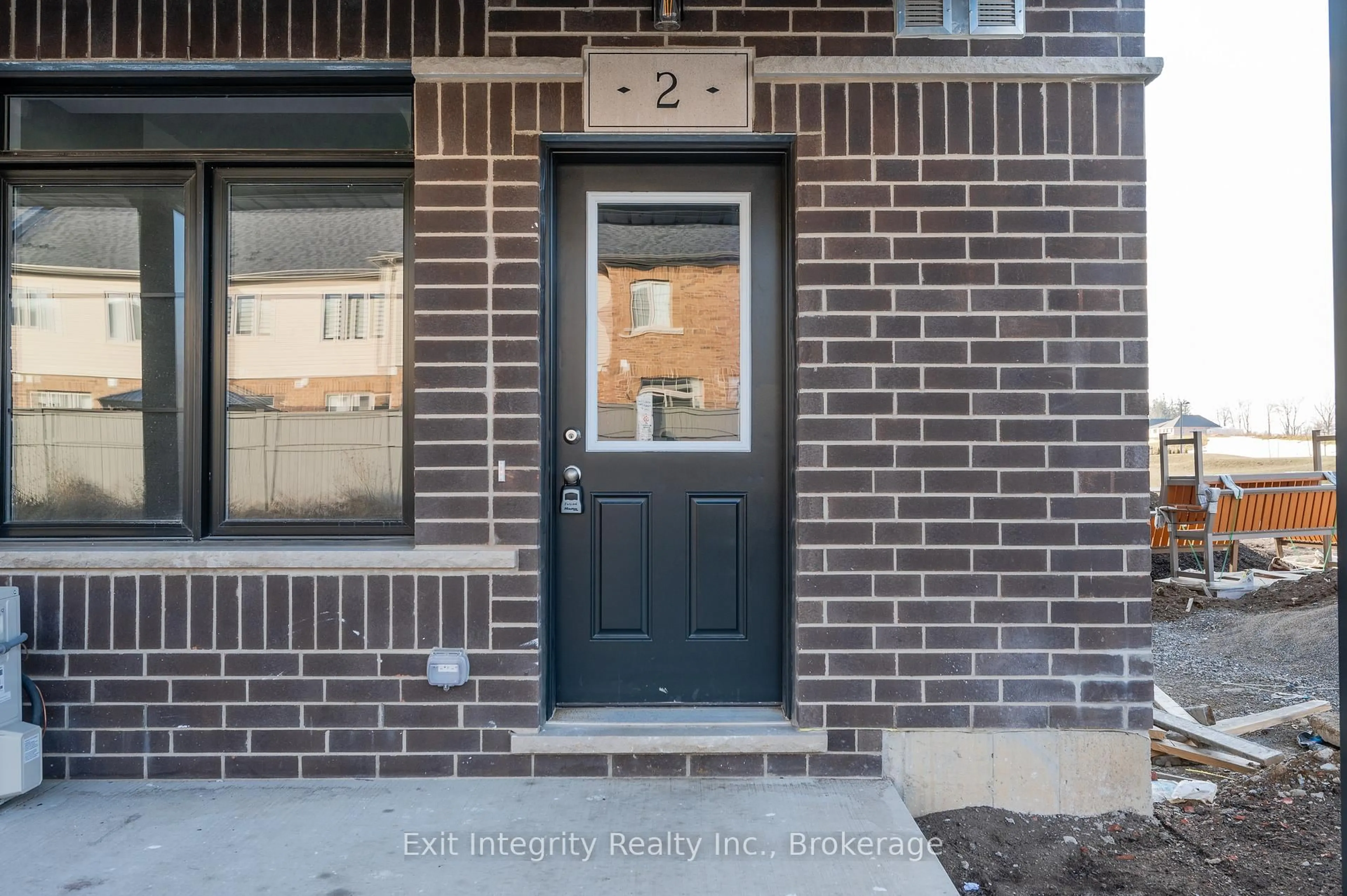 Unknown for 2 Oat Lane, Kitchener Ontario N2R 0T1