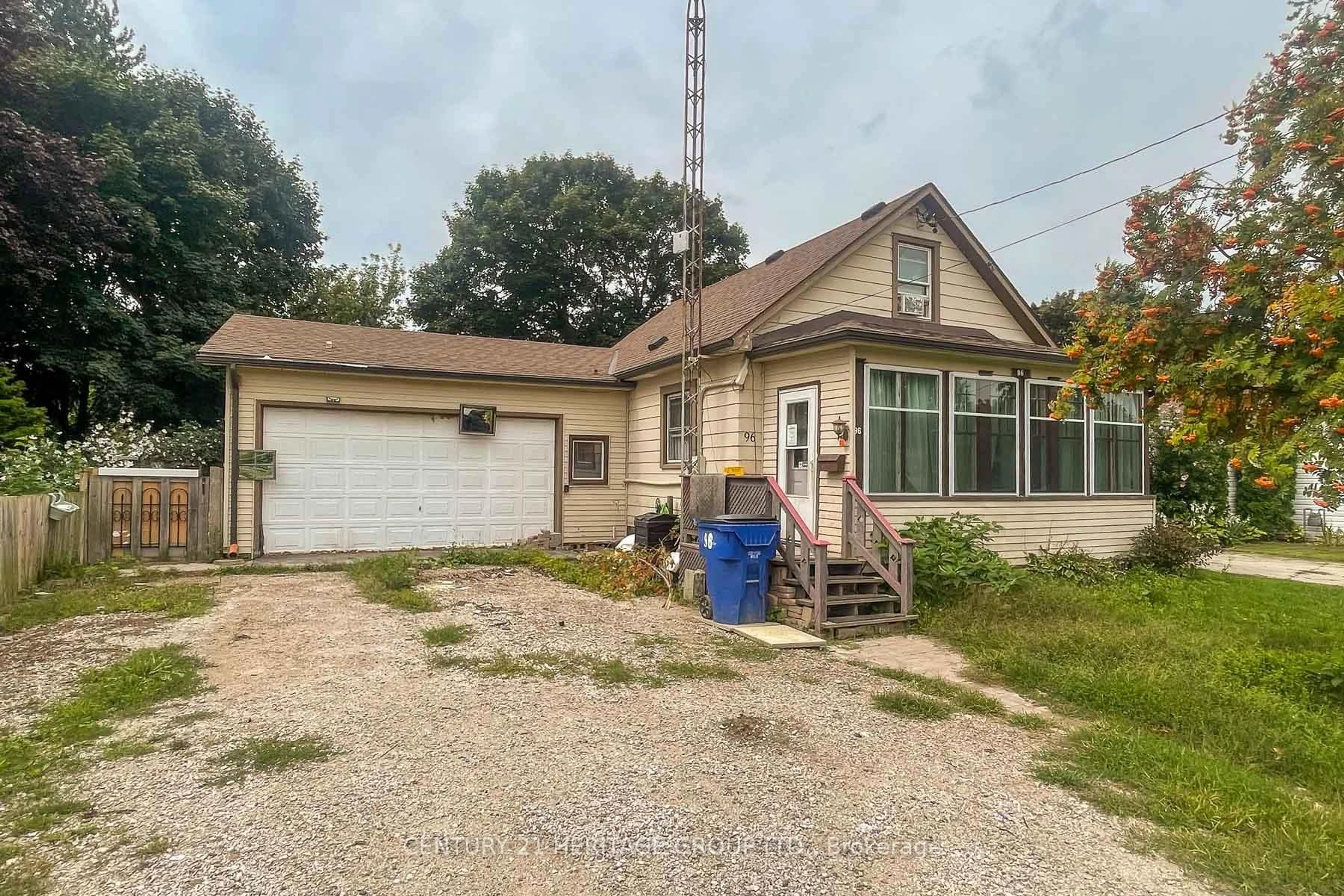 Unknown for 96 Woods St, Chatham-Kent Ontario N7L 3R2