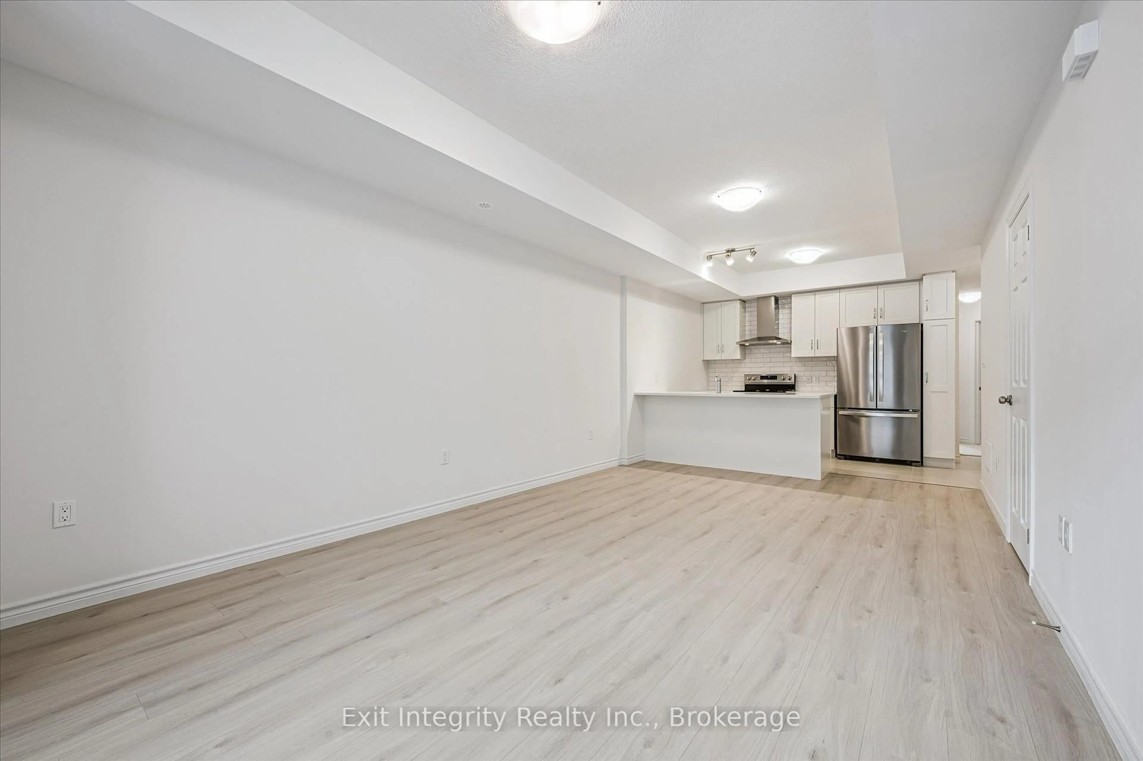 Unknown for 51 Lomond Lane, Kitchener Ontario N2R 0R4