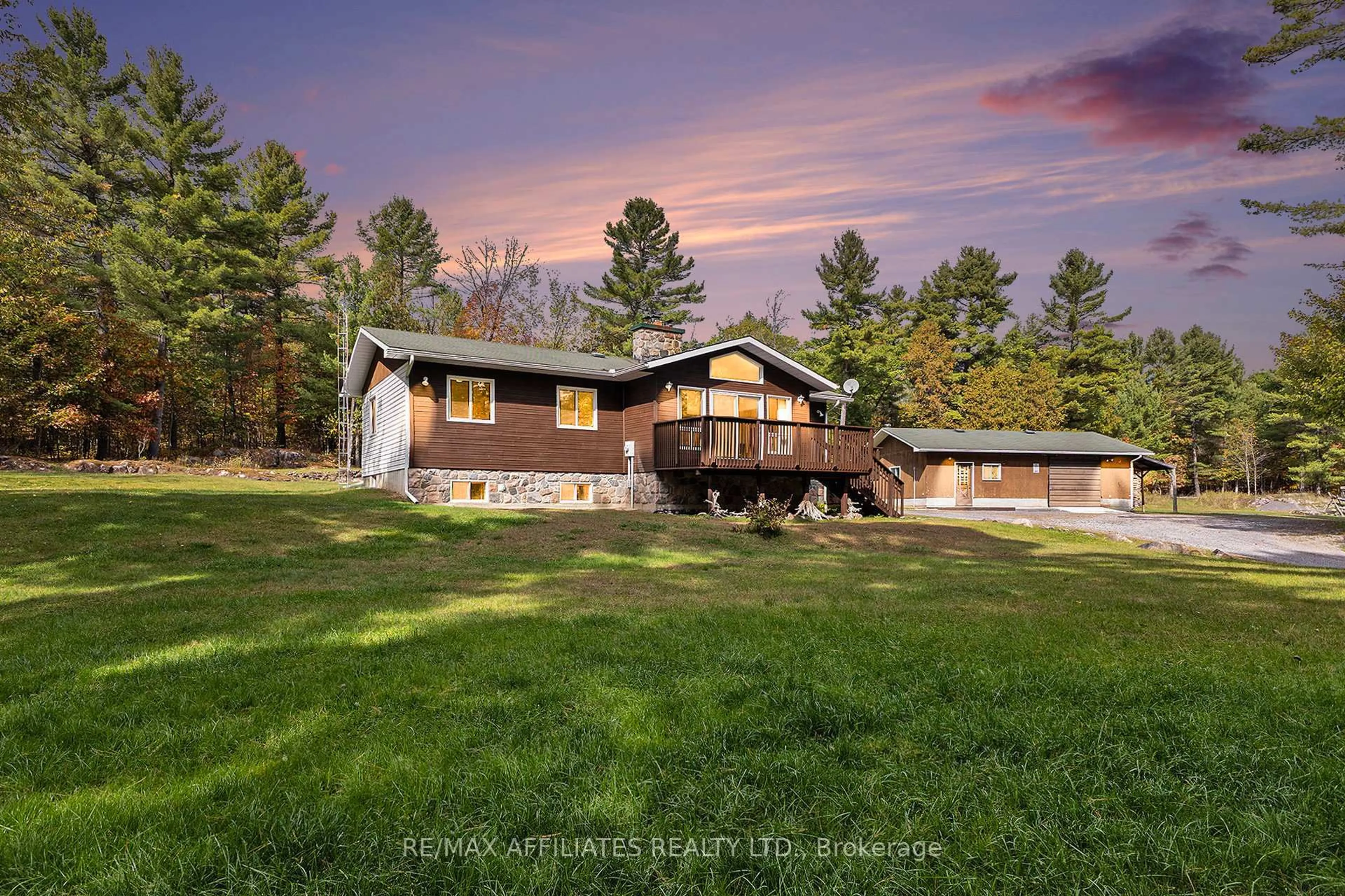 A pic from outside/outdoor area/front of a property/back of a property/a pic from drone, unknown for 852 Bellamy Mills Rd, Almonte Ontario K0A 1A0