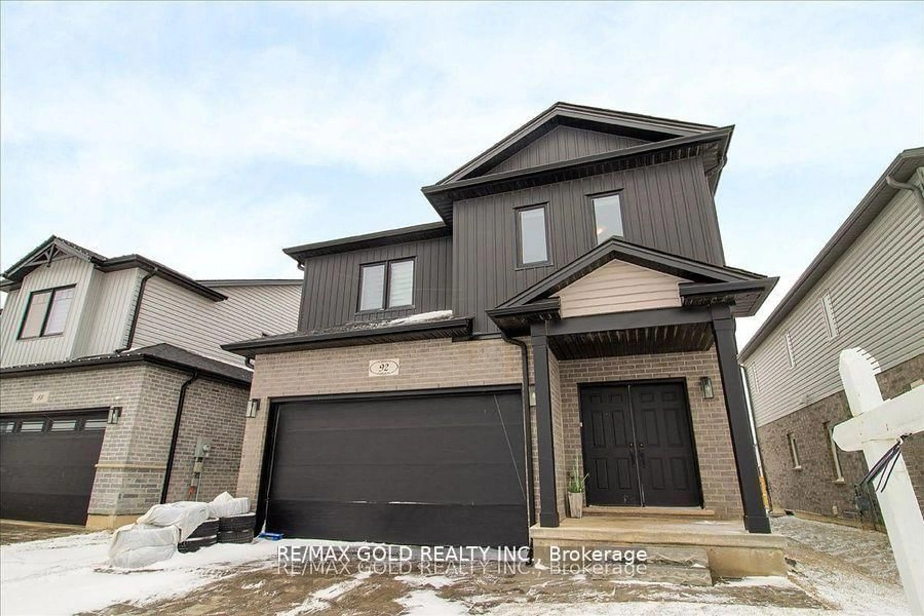 Unknown for 92 Middleton Ave, London South Ontario N6L 1K3