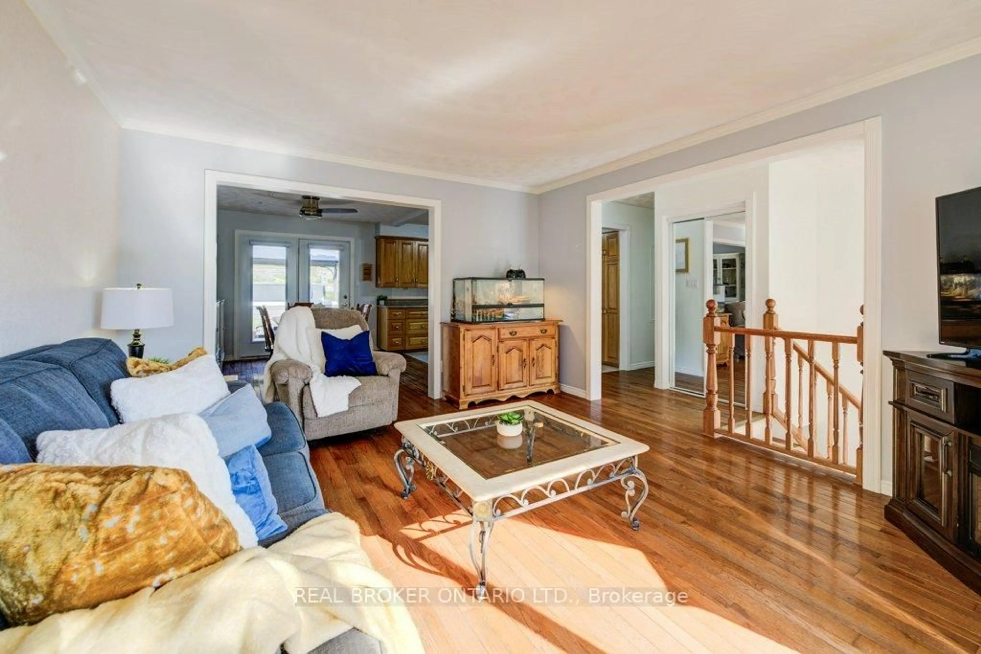 Living room with furniture, wood/laminate floor for 144 Laurentian Dr, Kitchener Ontario N2E 2M3