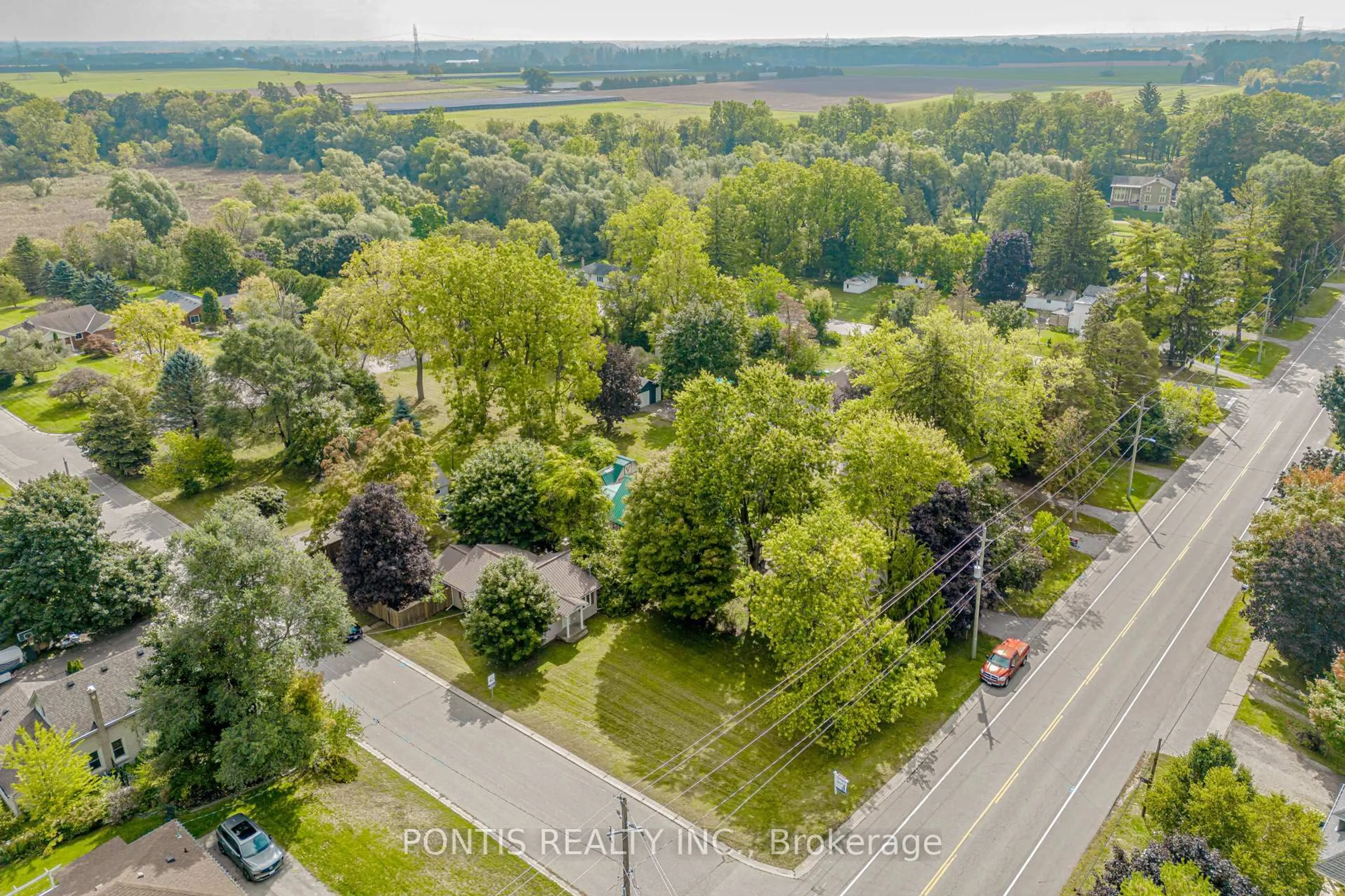 A pic from outside/outdoor area/front of a property/back of a property/a pic from drone, forest/trees view for 738 MOUNT PLEASANT Rd, Brant Ontario N0E 1K0