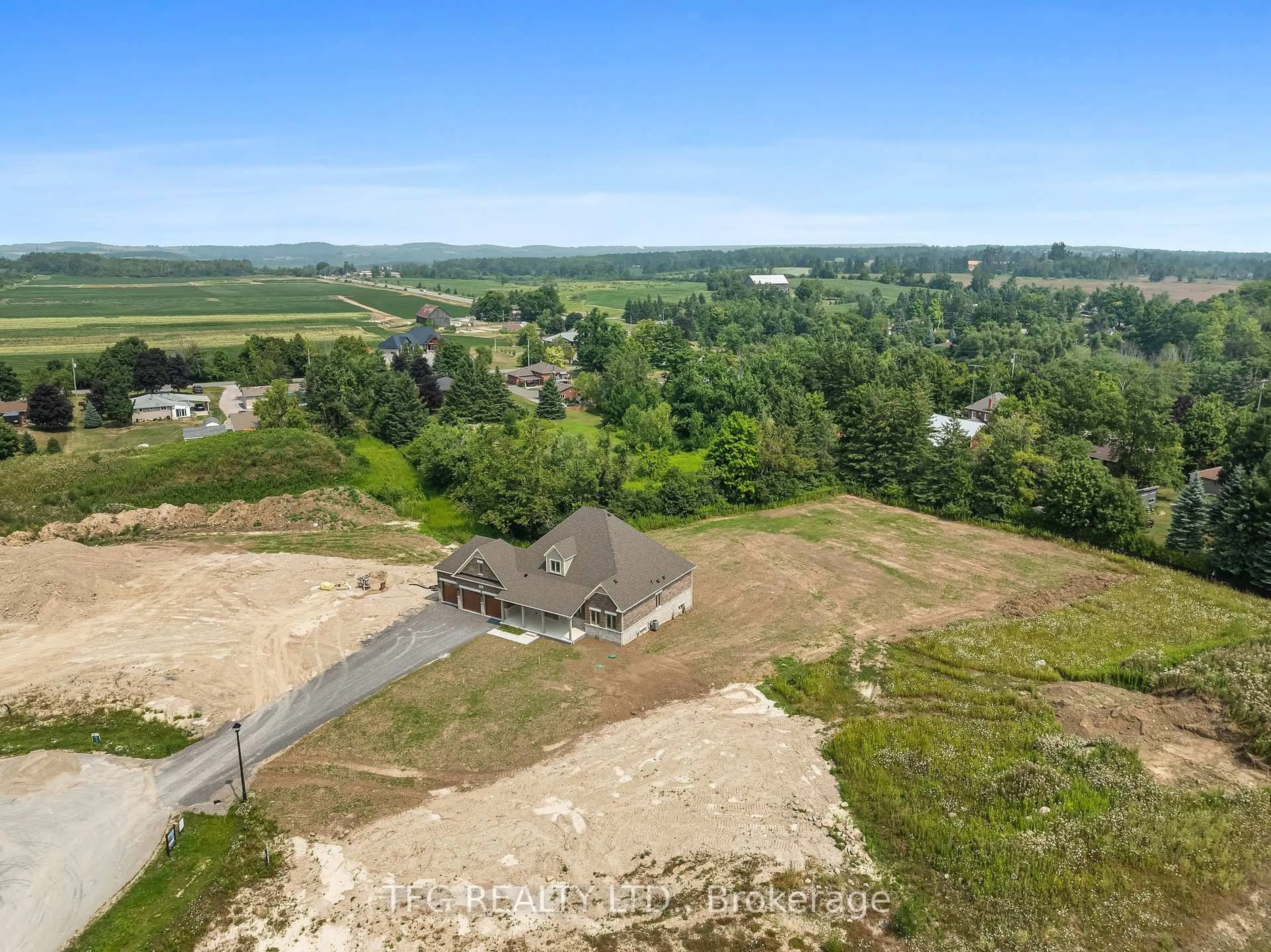 A pic from outside/outdoor area/front of a property/back of a property/a pic from drone, mountain view for 12 Cameron Crt, Cavan Monaghan Ontario L0A 1C0