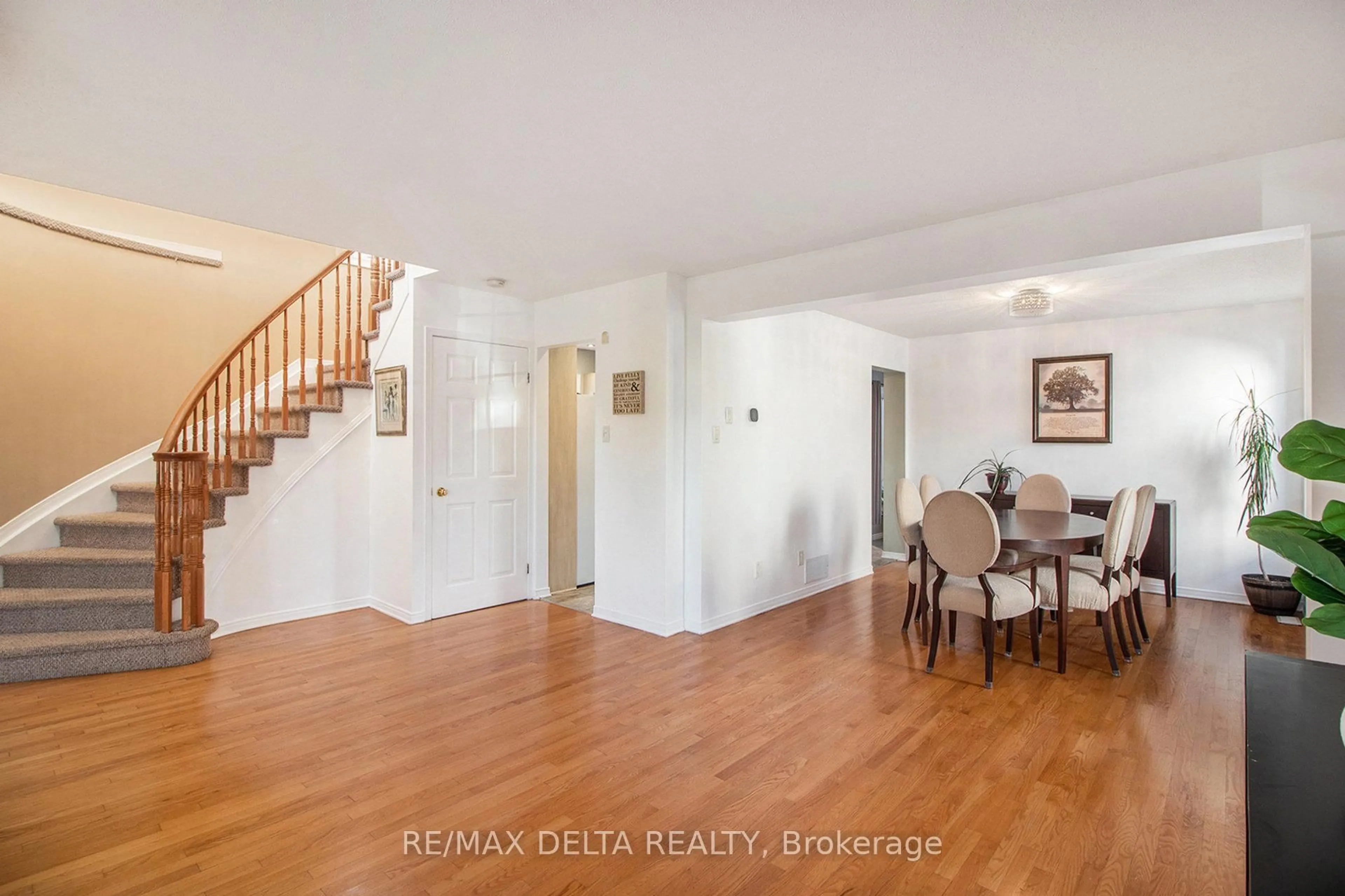 Unknown for 1610 Duplante Ave, Orleans Ontario K4A 4A2