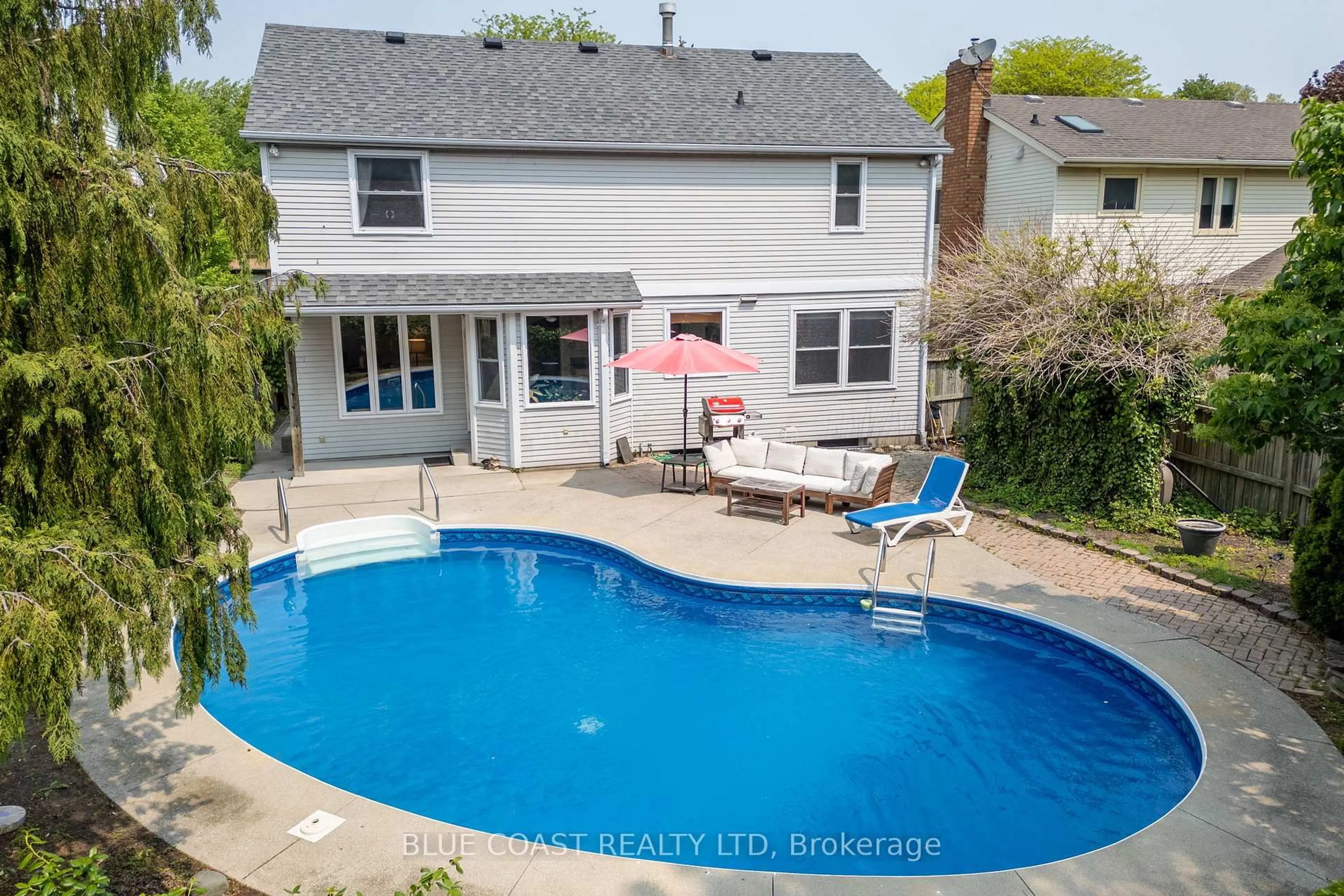 Pool for 637 O'dell St, Sarnia Ontario N7V 4H7