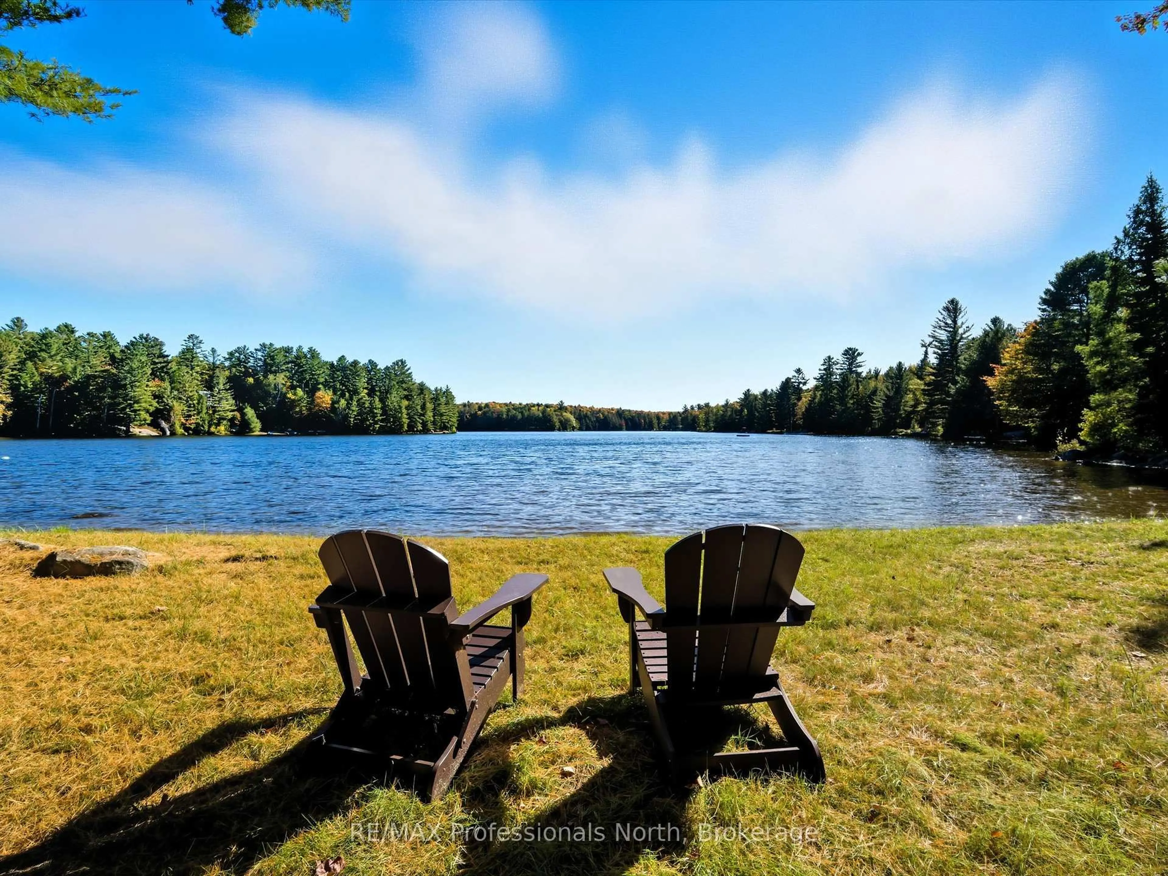 Patio, water/lake/river/ocean view for 293 OTTER LAKE Rd, Huntsville Ontario P1H 2J3