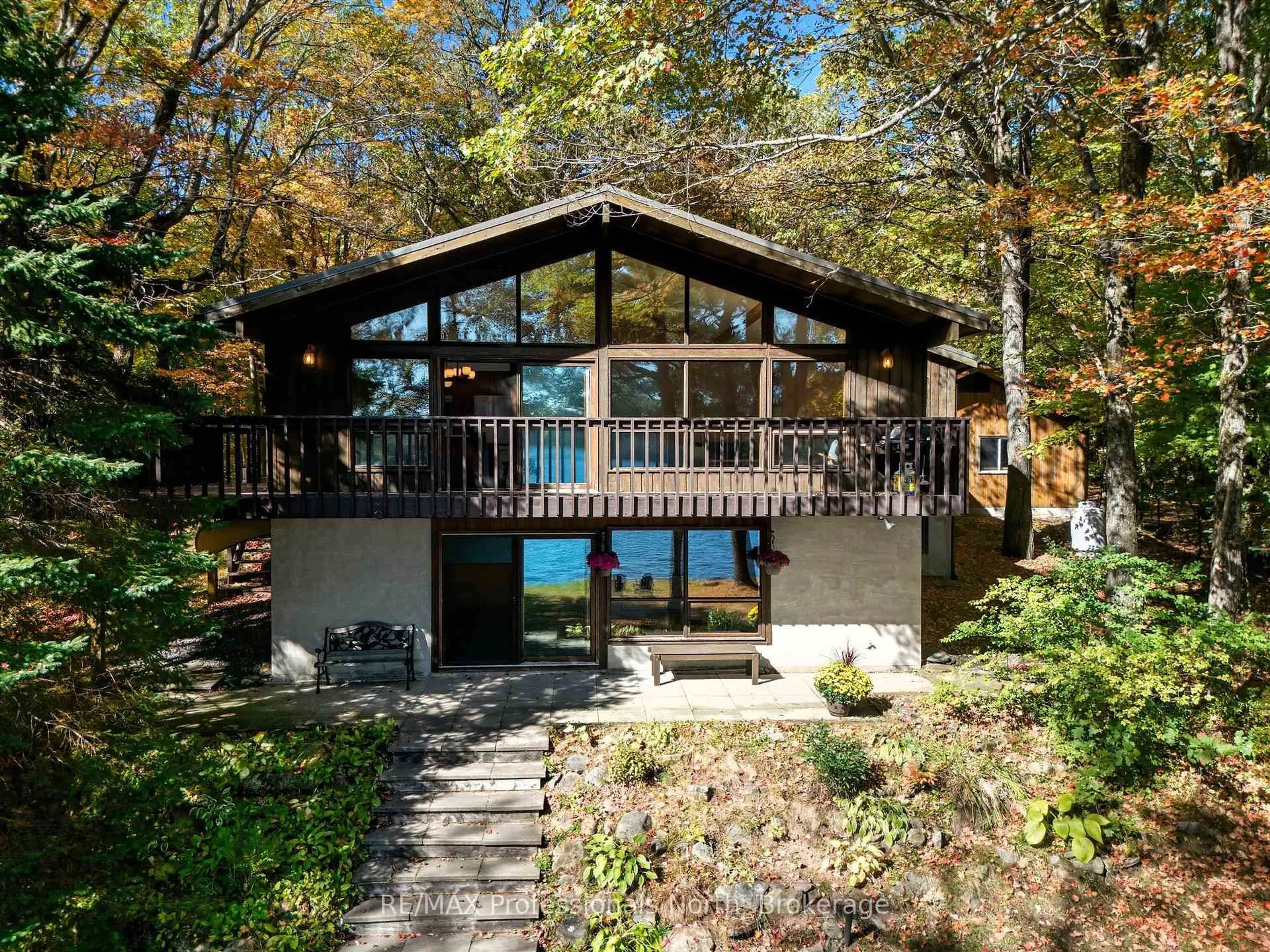 Unknown for 293 OTTER LAKE Rd, Huntsville Ontario P1H 2J3