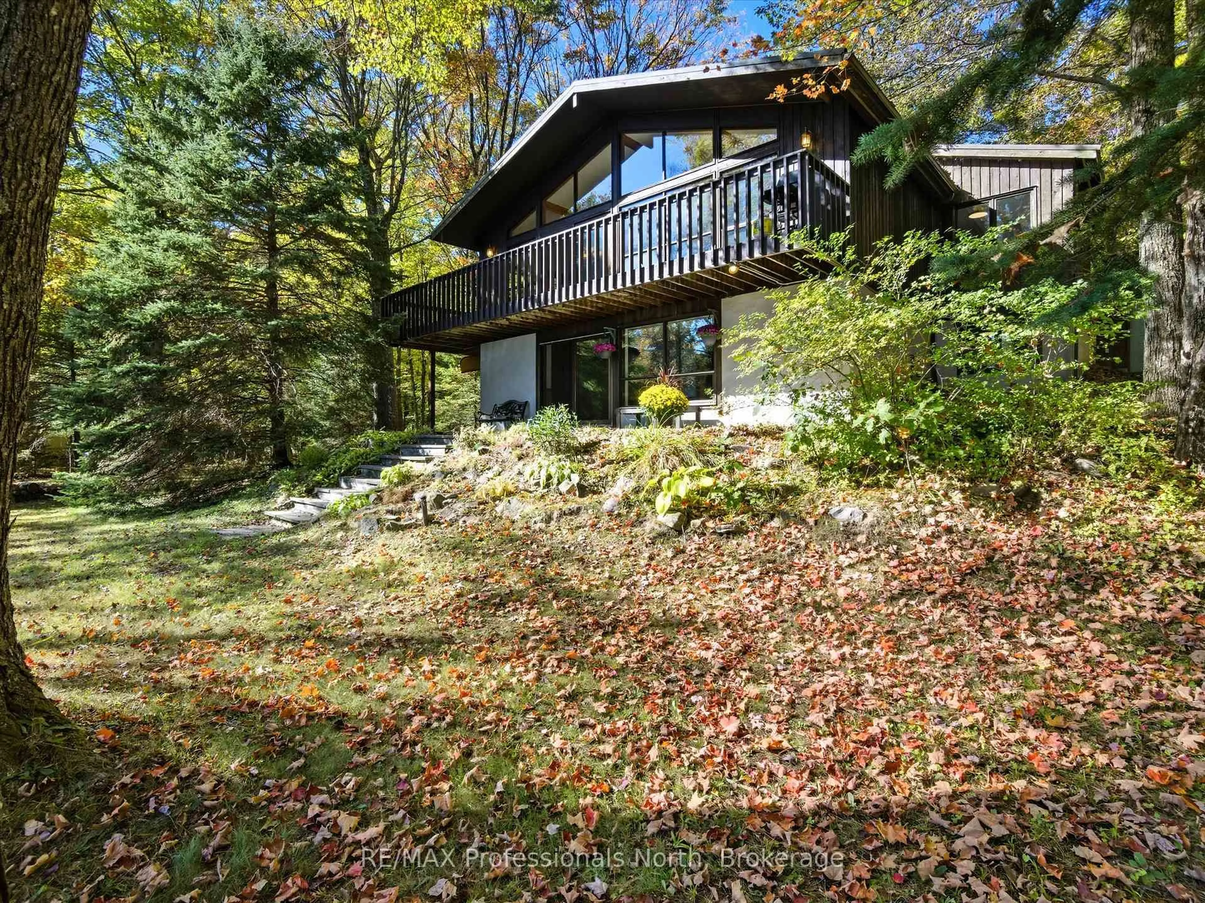 Unknown for 293 OTTER LAKE Rd, Huntsville Ontario P1H 2J3