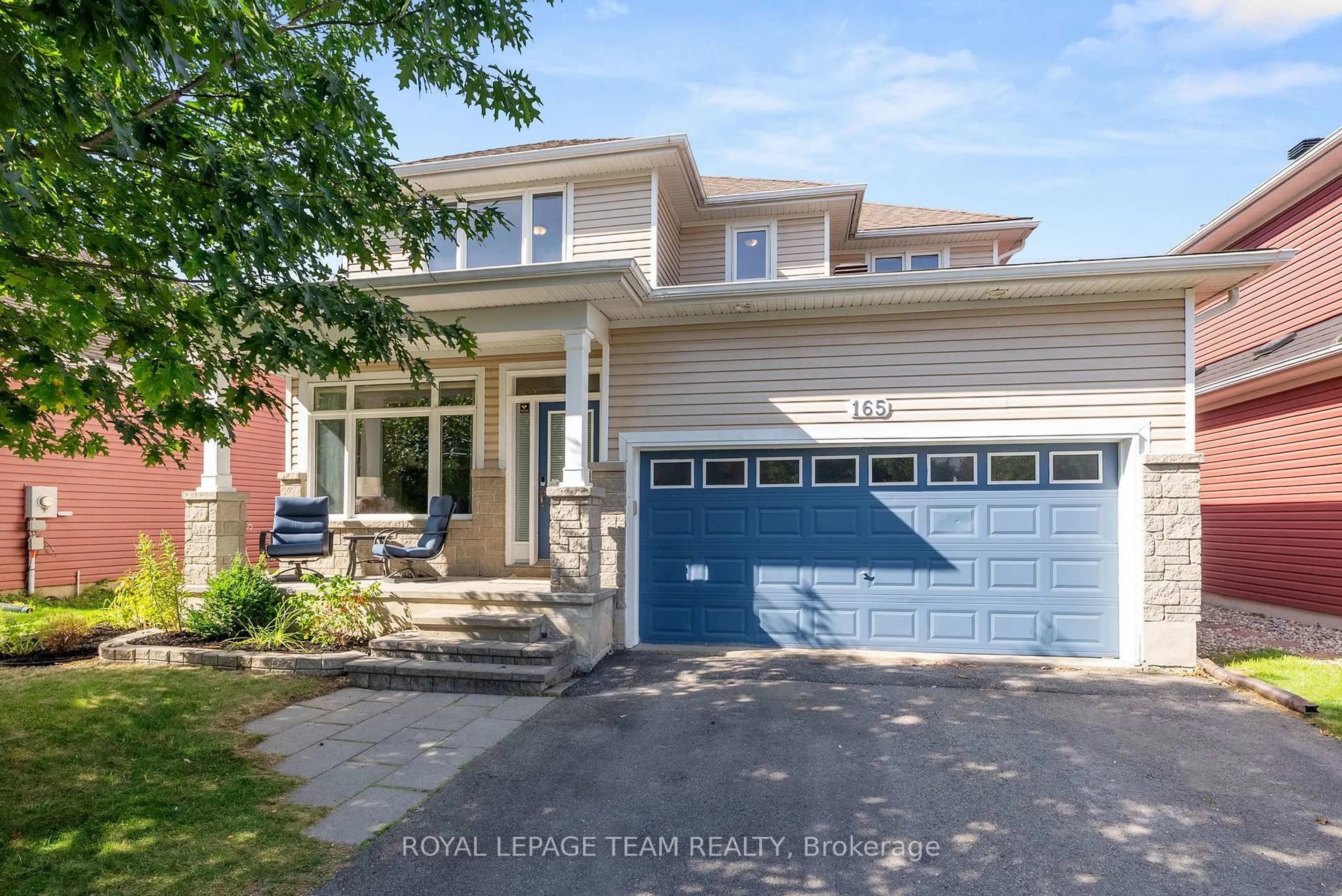 Home with vinyl exterior material, street for 165 Bonnyley Cres, North Grenville Ontario K0G 1J0