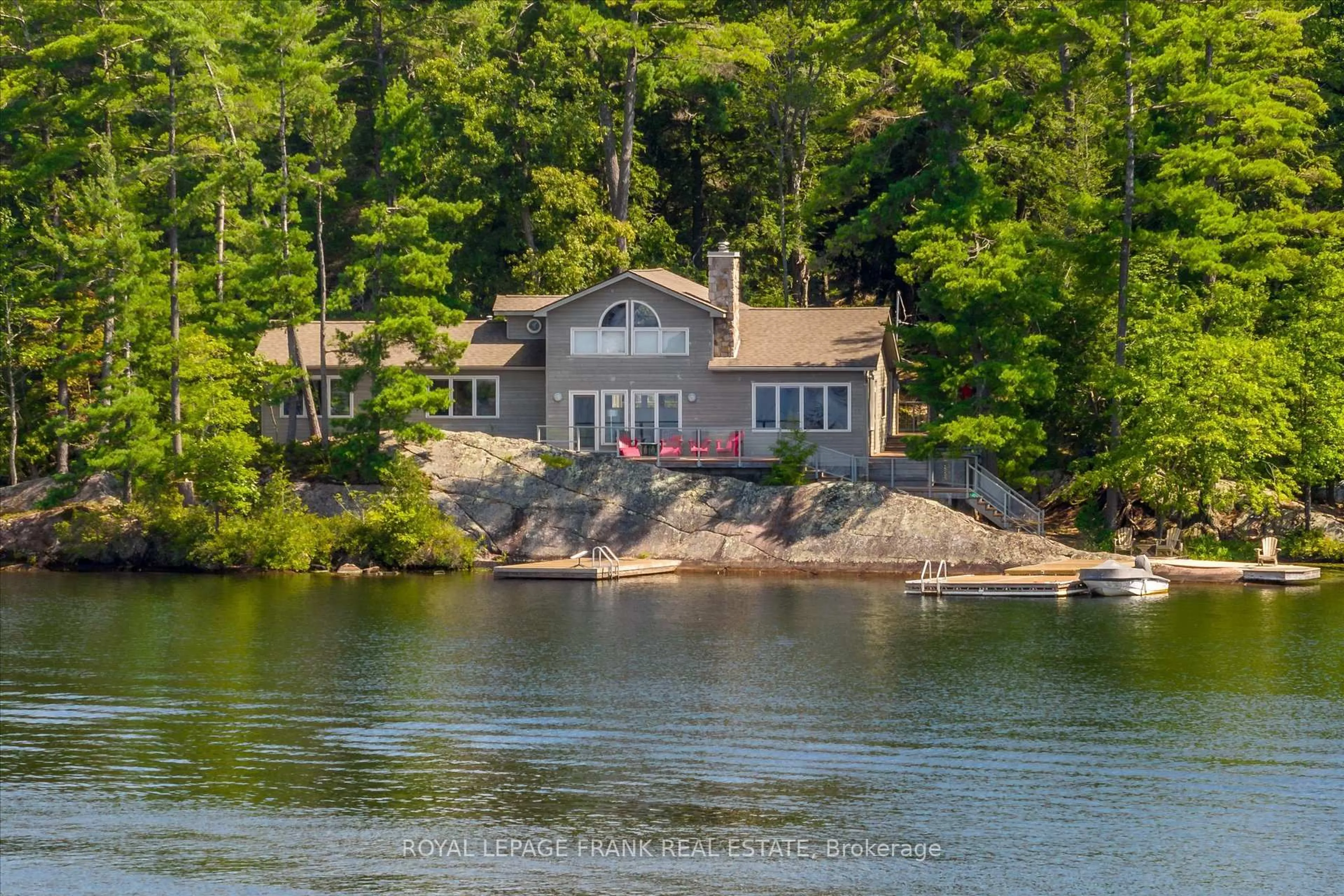 A pic from outside/outdoor area/front of a property/back of a property/a pic from drone, water/lake/river/ocean view for 484 Juniper Island, Douro-Dummer Ontario K0L 2C0