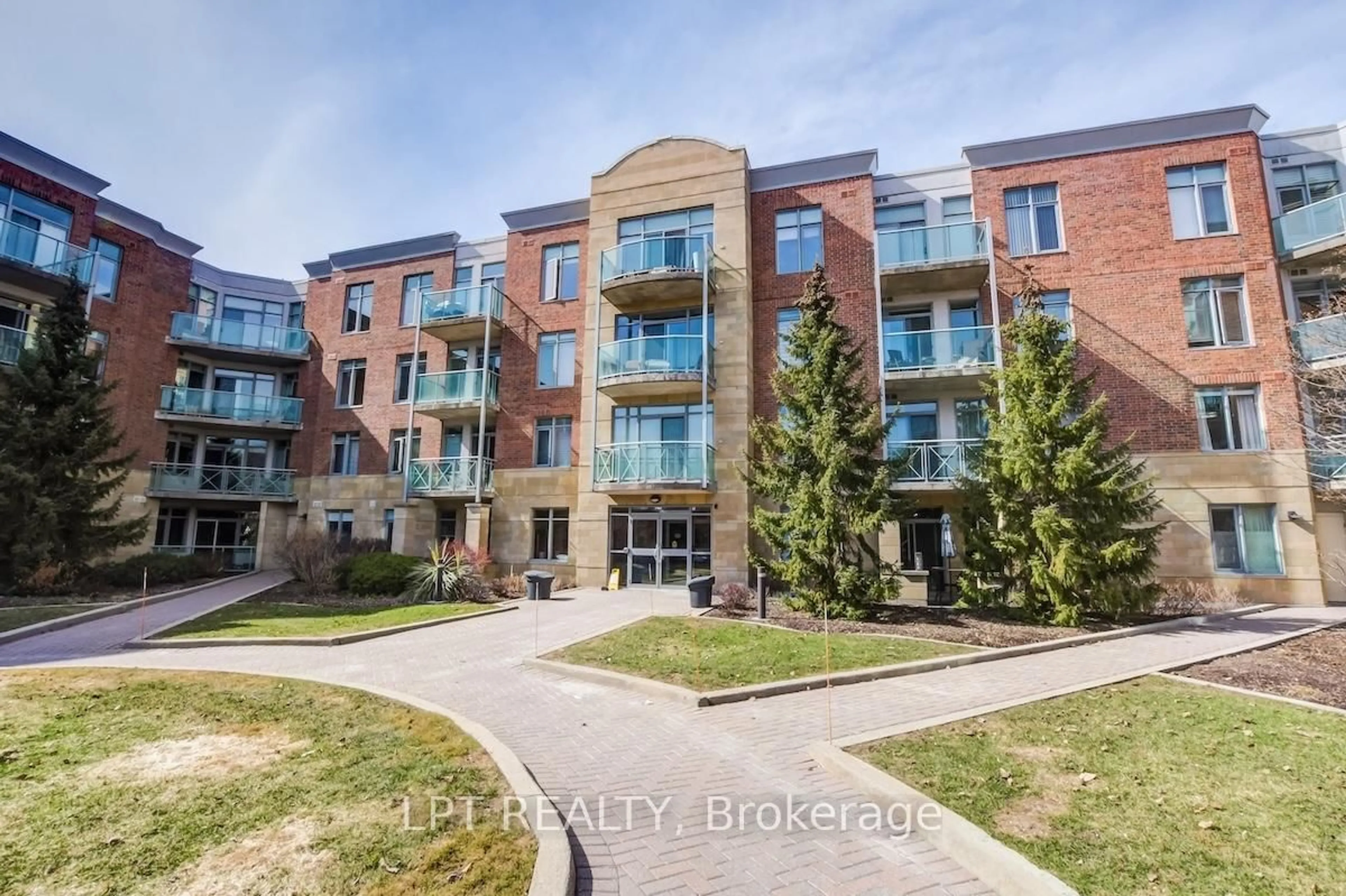 A pic from outside/outdoor area/front of a property/back of a property/a pic from drone, unknown for 205 Bolton St #102, Ottawa Ontario K1N 1K7