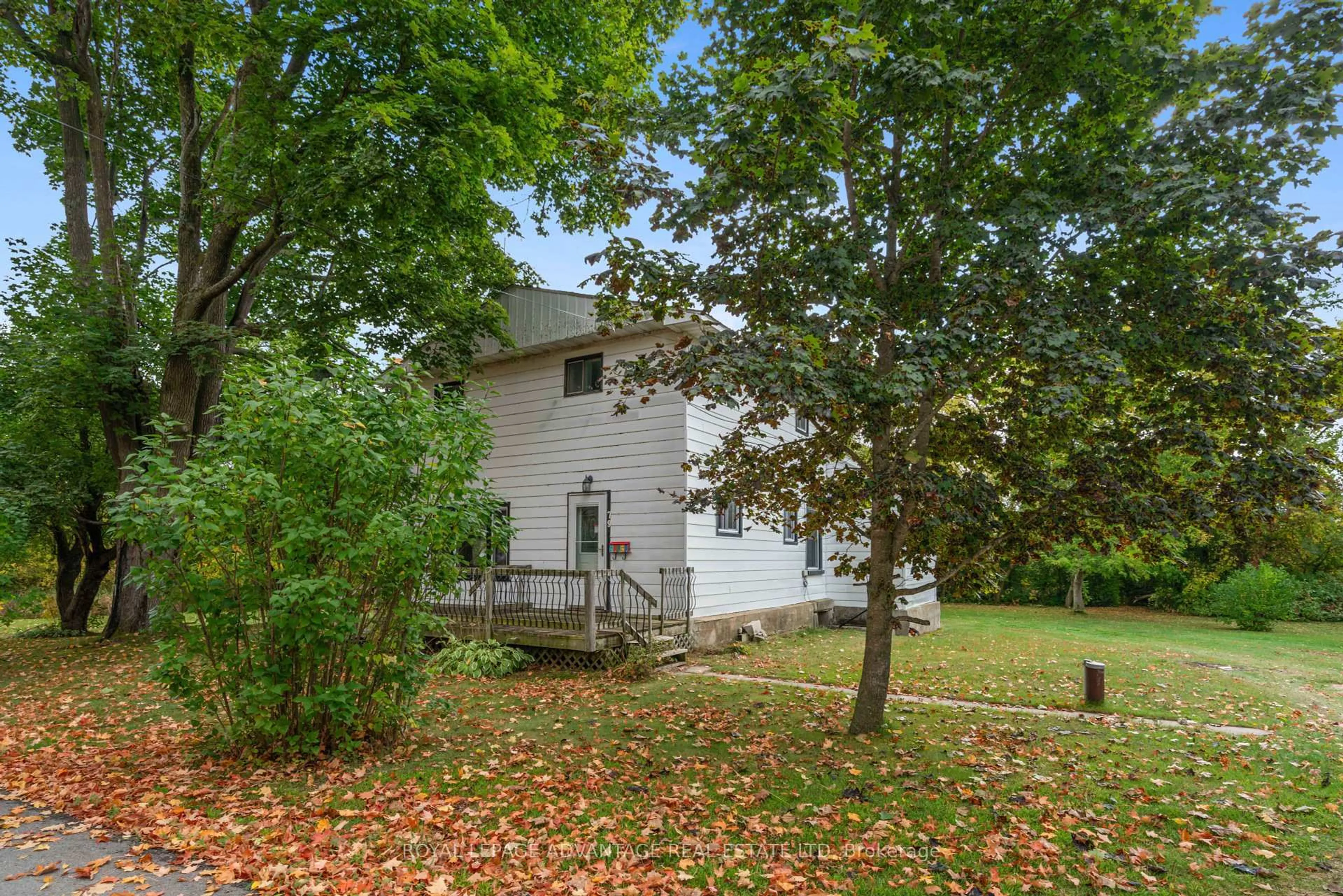 Unknown for 79 Broadview Ave, Smiths Falls Ontario K7A 4L3