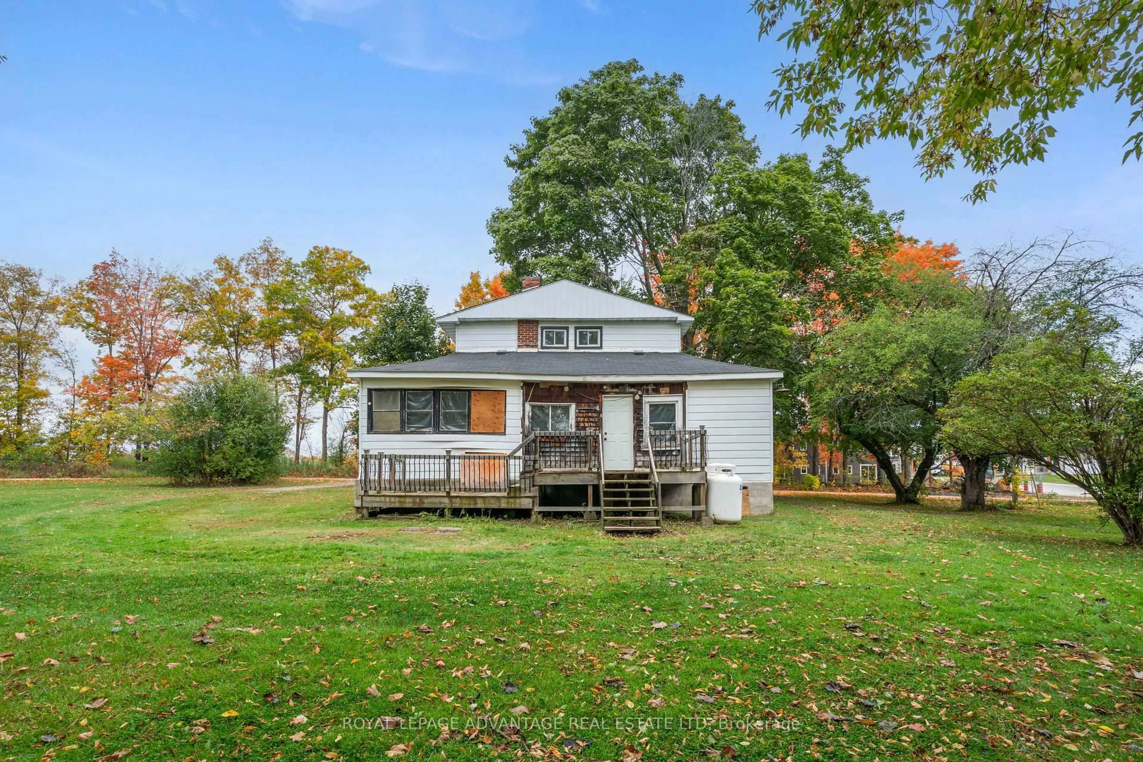 Unknown for 79 Broadview Ave, Smiths Falls Ontario K7A 4L3