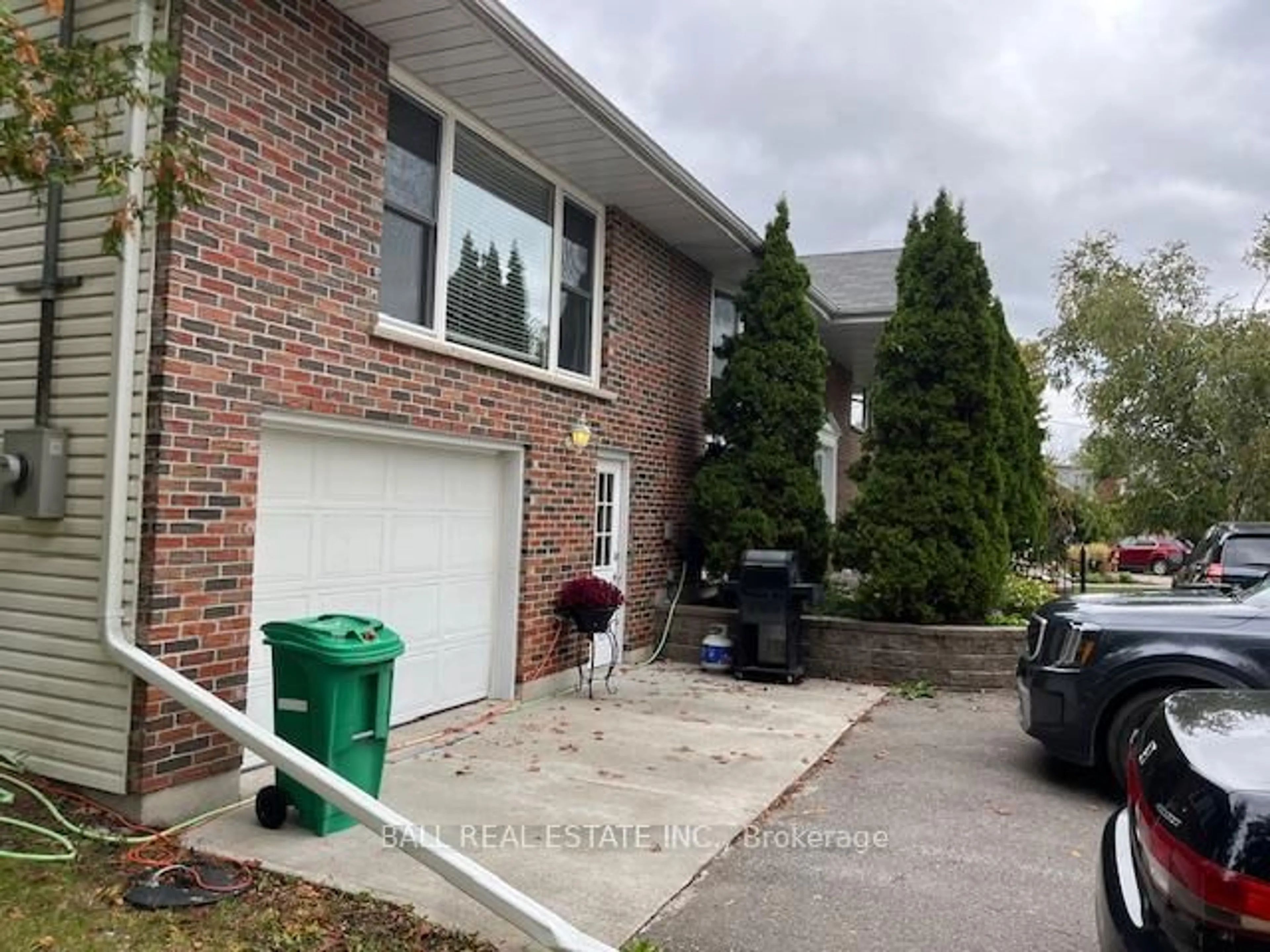 Home with brick exterior material, street for 1684 Sherbrooke St, Peterborough Ontario K9J 6X4