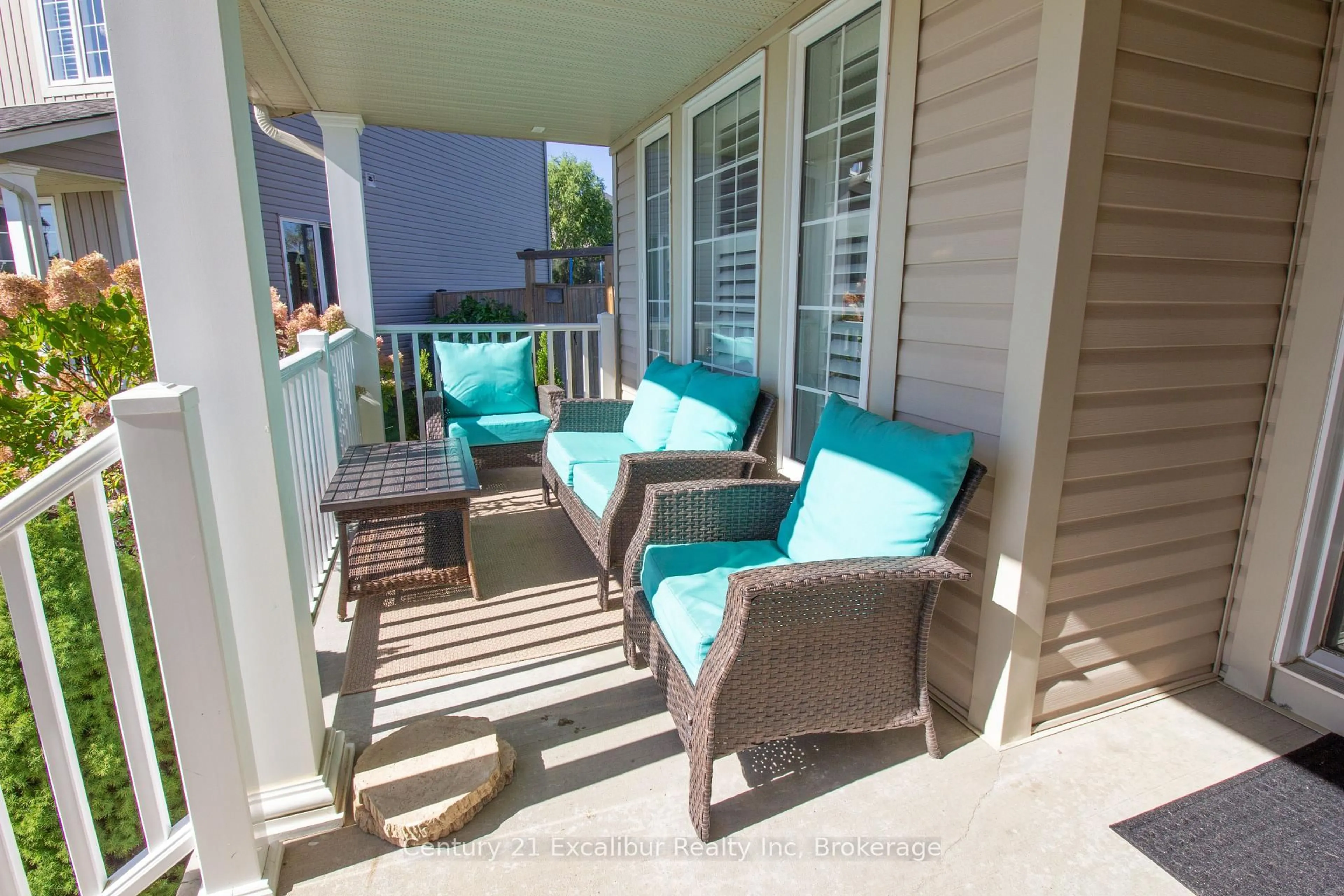 Patio, unknown for 31 Aitken Crt, Centre Wellington Ontario N1M 0C8