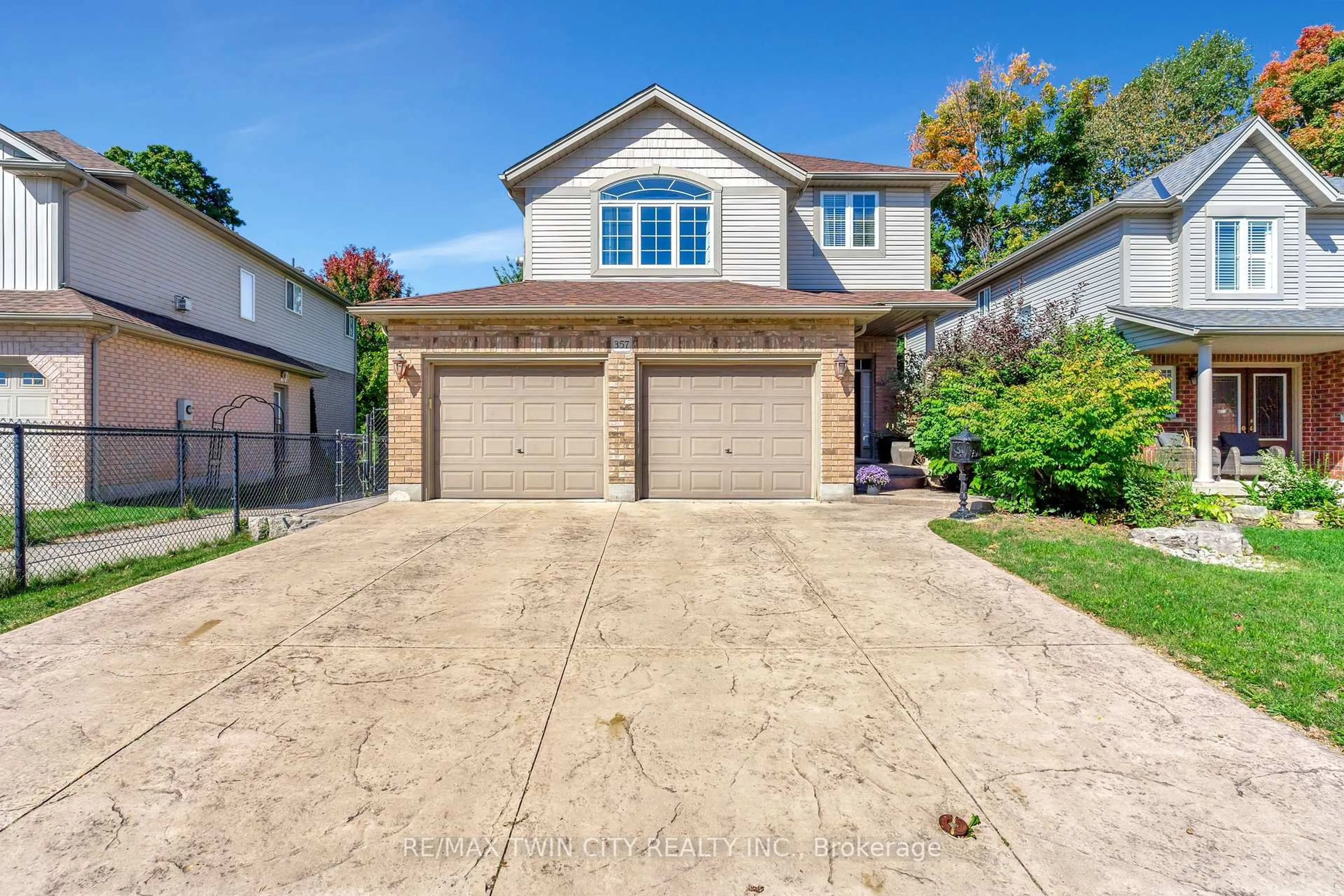 Unknown for 357 Auburn Dr, Waterloo Ontario N2K 4P3