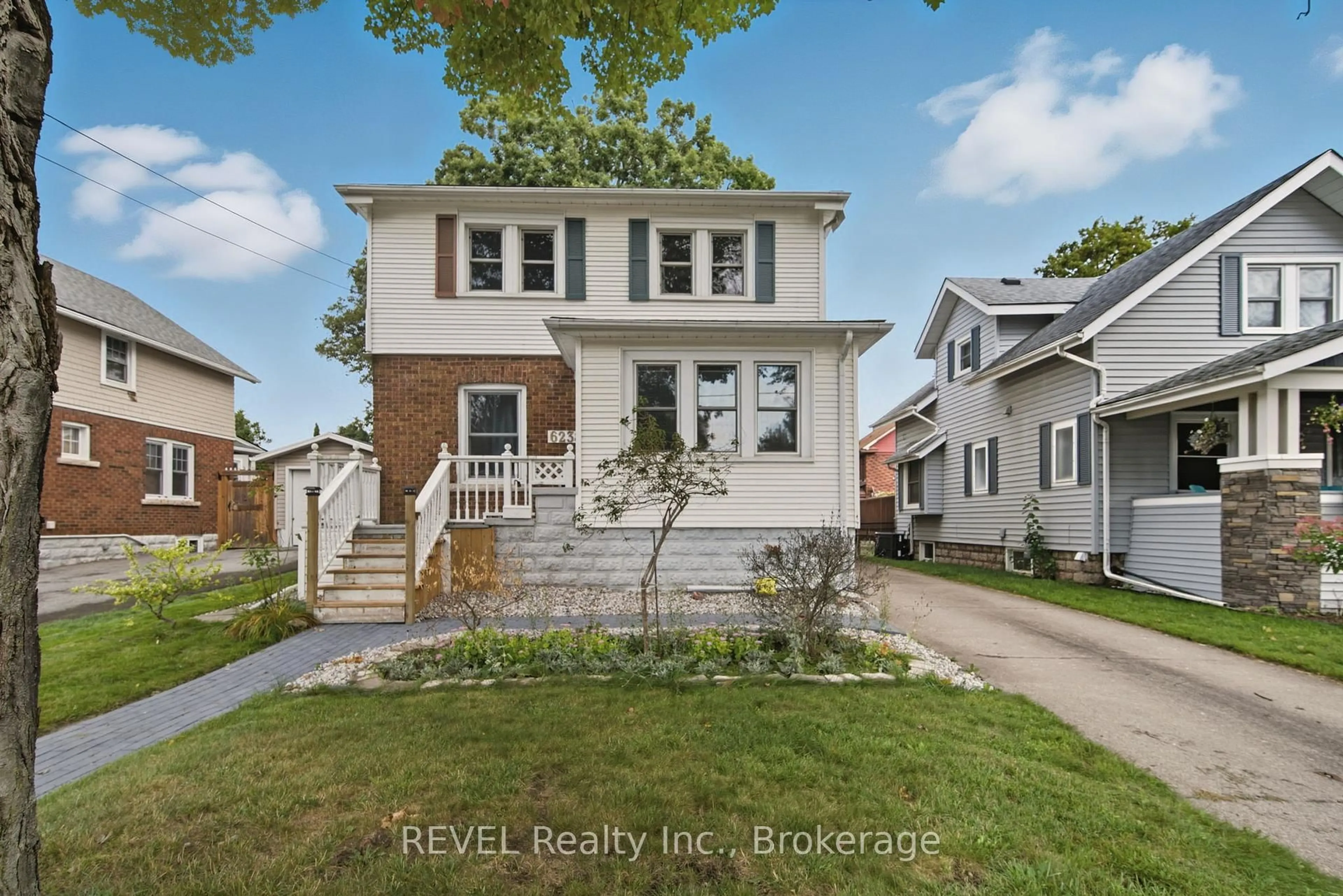 Unknown for 6238 PINE GROVE Ave, Niagara Falls Ontario L2G 4J2