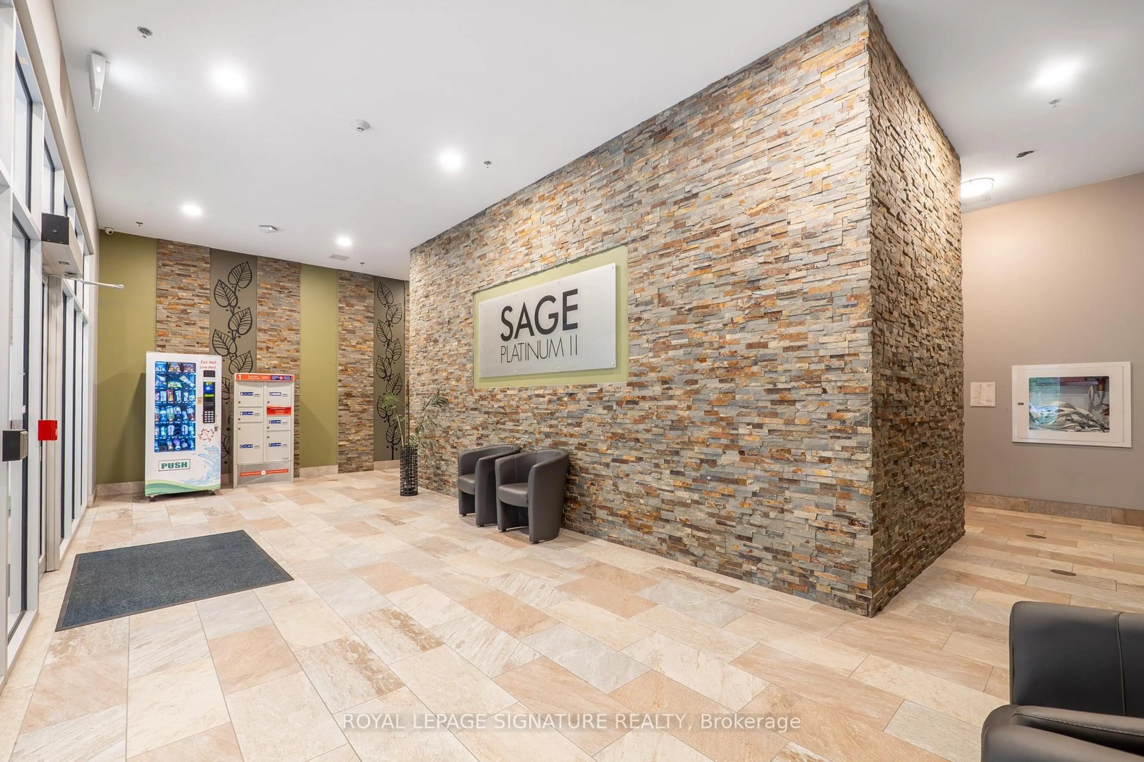 Indoor foyer for 308 Lester St #406, Waterloo Ontario N2L 0H9