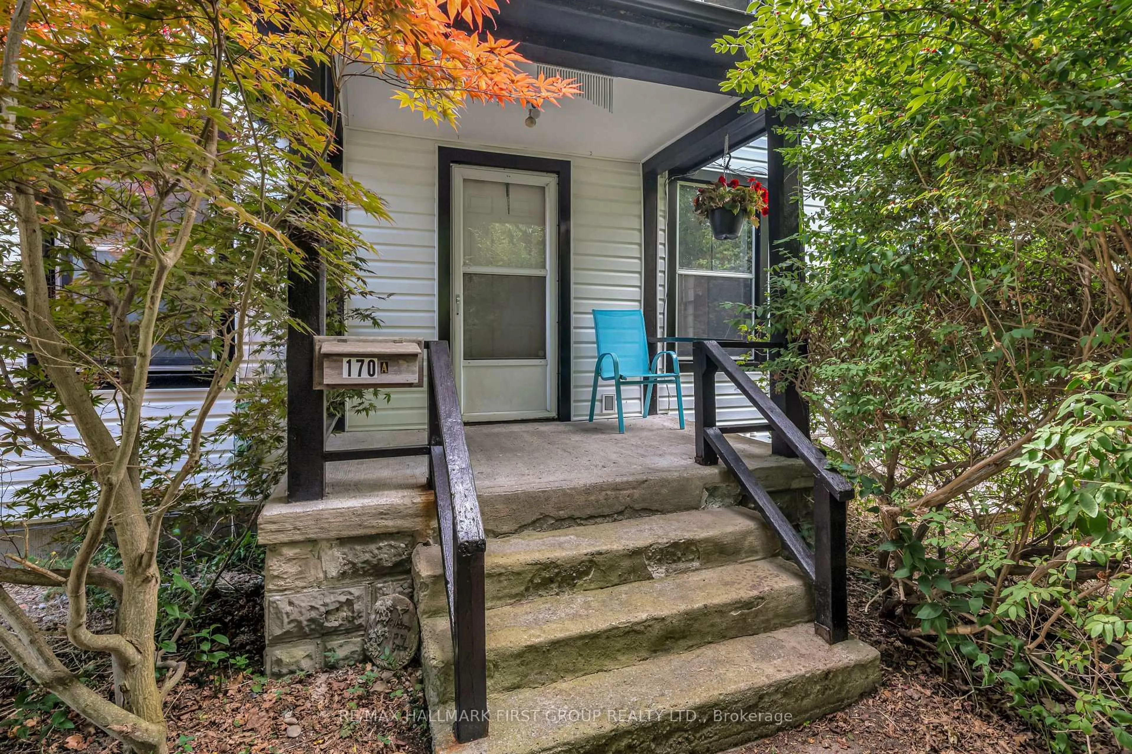 Patio, street for 170-172 Blake St, Cobourg Ontario K9A 2K5