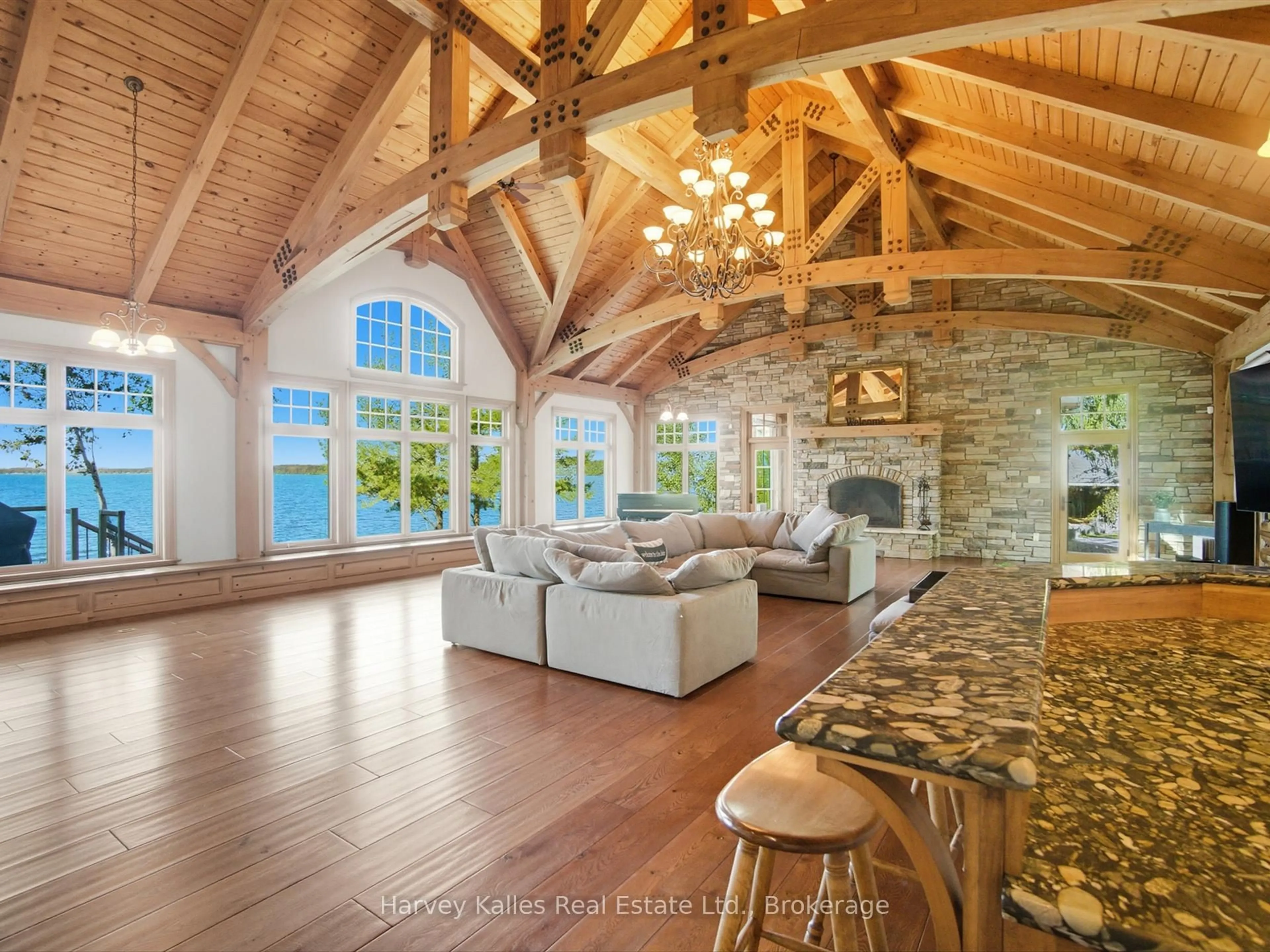 Open concept kitchen, unknown for 5 Leaside St, Kawartha Lakes Ontario K0M 1G0