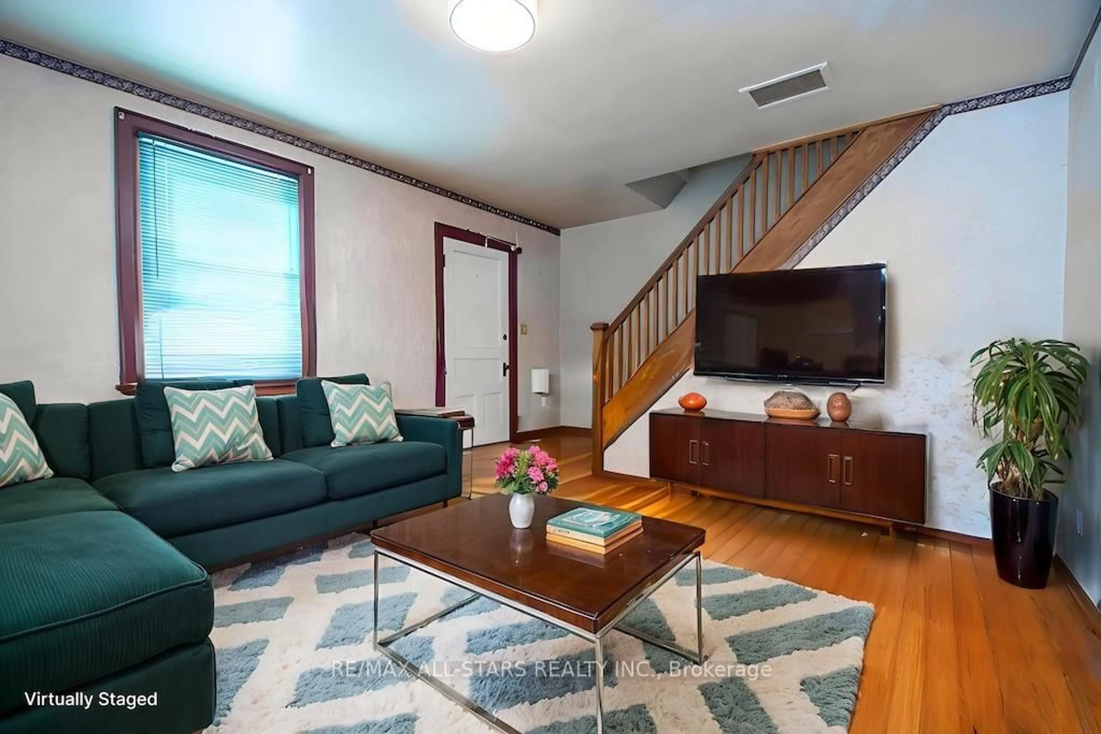 Living room with furniture, wood/laminate floor for 1463 Highway 7A, Kawartha Lakes Ontario L0A 1A0