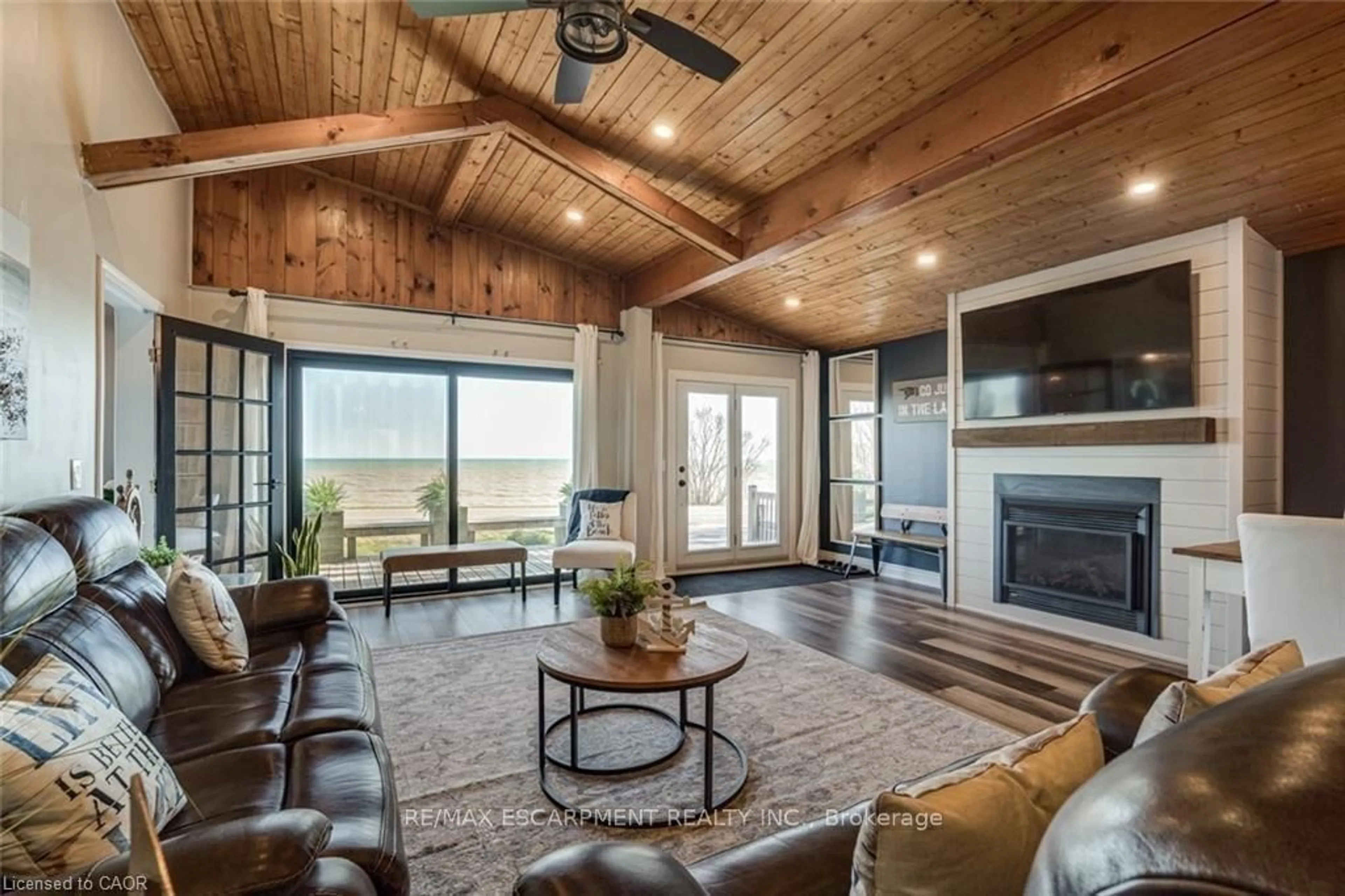 Living room with furniture, unknown for 71 Lakeshore Rd, Haldimand Ontario N0A 1P0